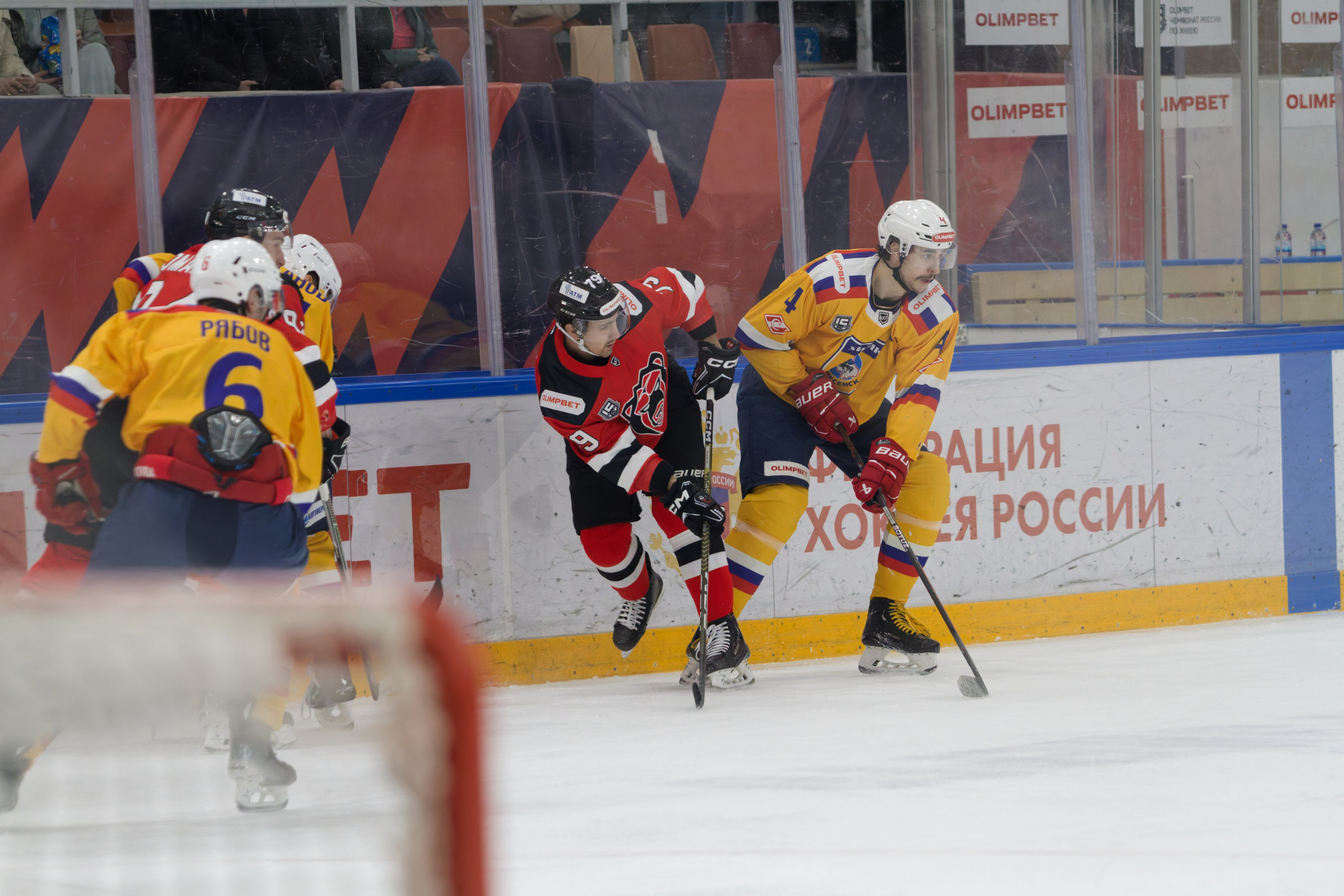 Хоккей. Молот-Химик 12.02.2025. Репортажный и спортивный фотограф в г. Пермь Зильберг Павел