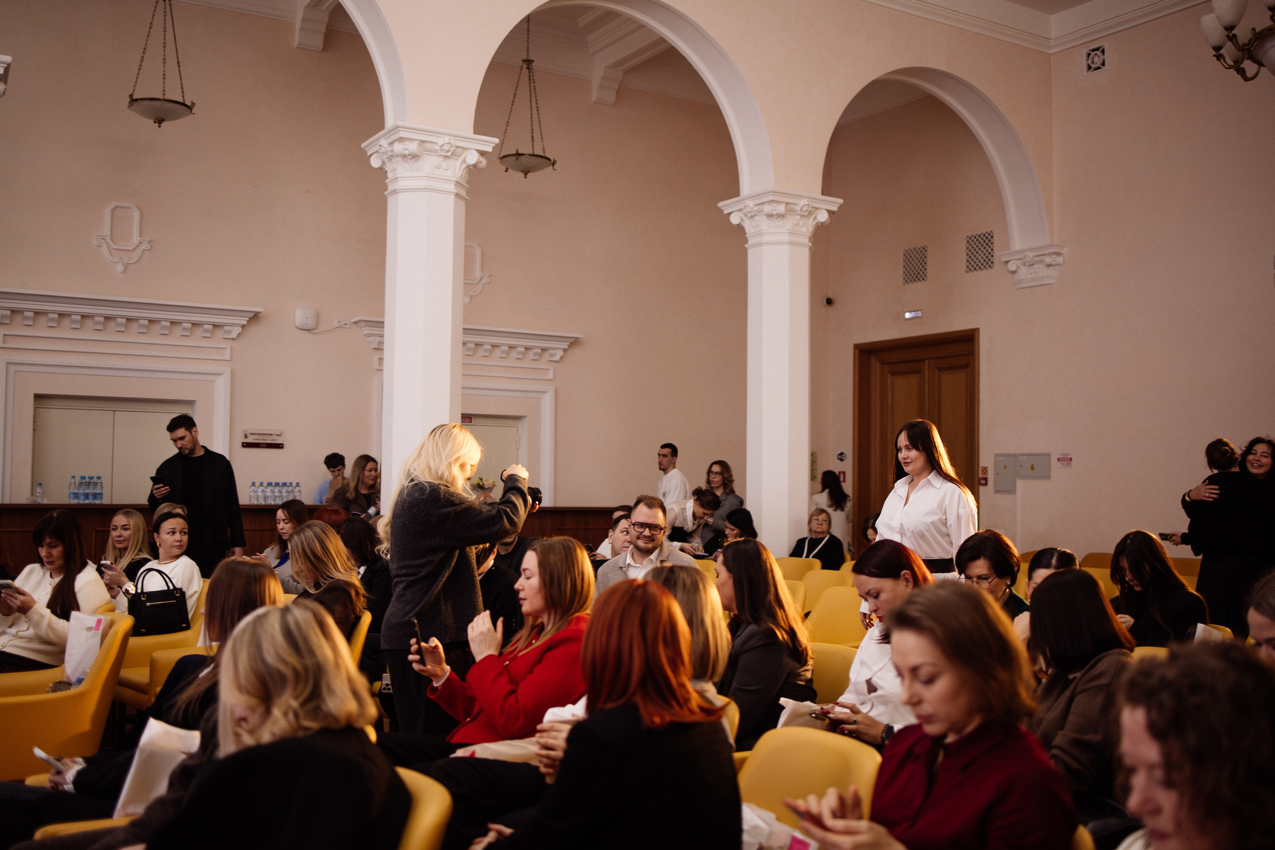 Конференция. Семейный свадебный фотограф Семен Егоров