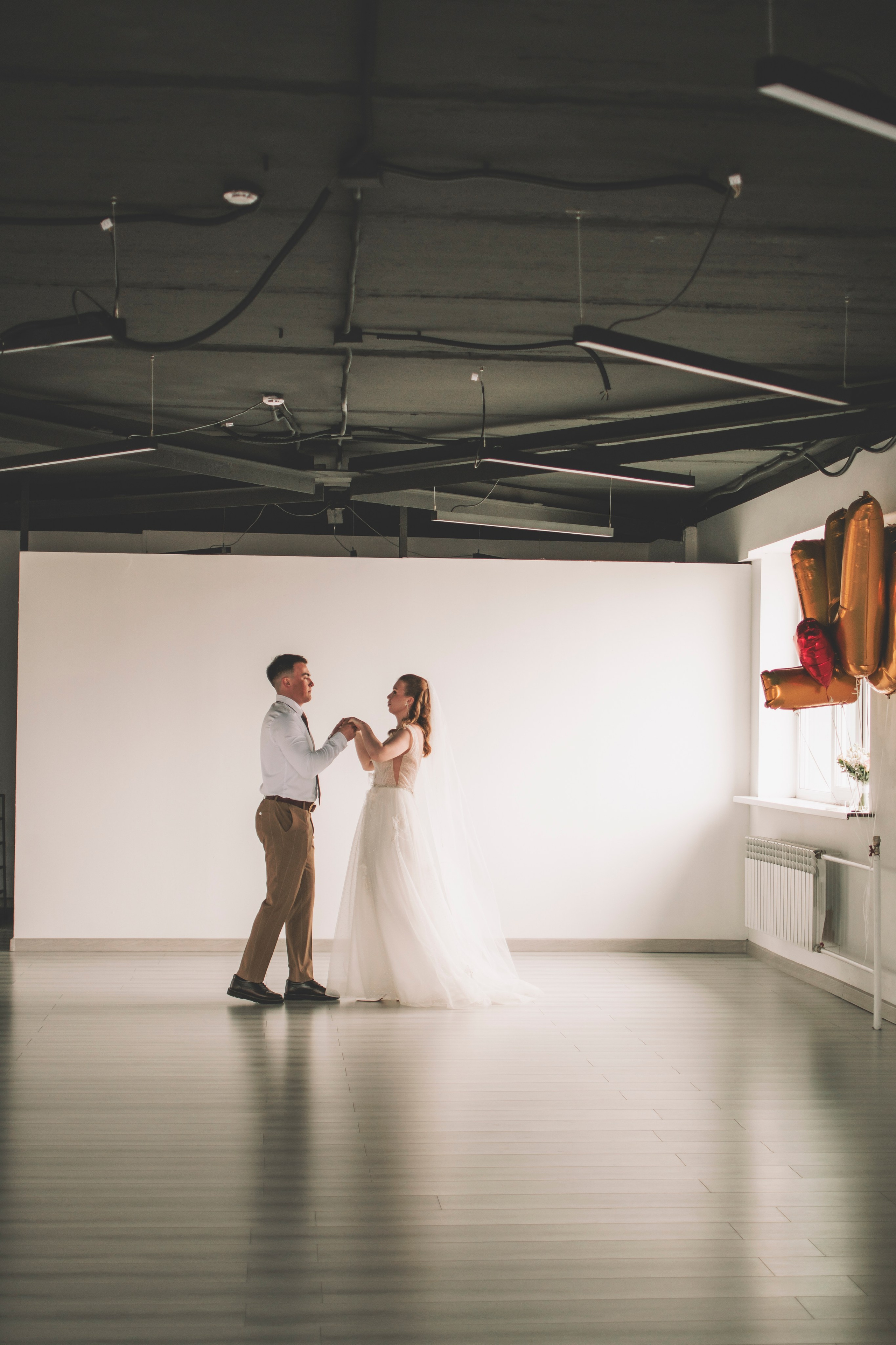 Альберт и Анастасия (Студийная фотосессия, роспись в ДК Нефтяник + фотосессия с гостями). Семейный и свадебный фотограф Губкинский и Ставрополь