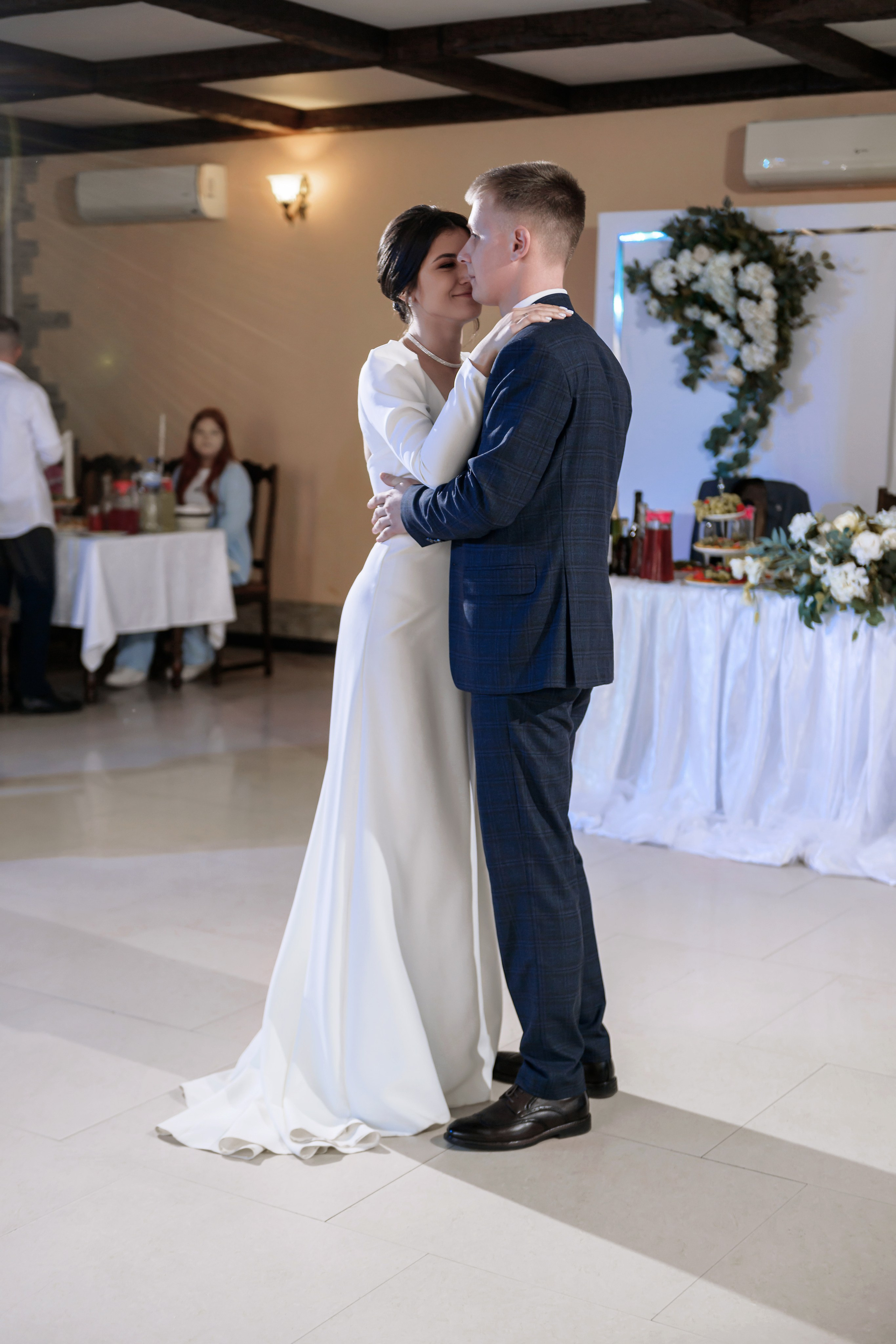 Эдуард и Виктория. Свадебный фотограф Белгород Валуйки Старый Оскол Воронеж