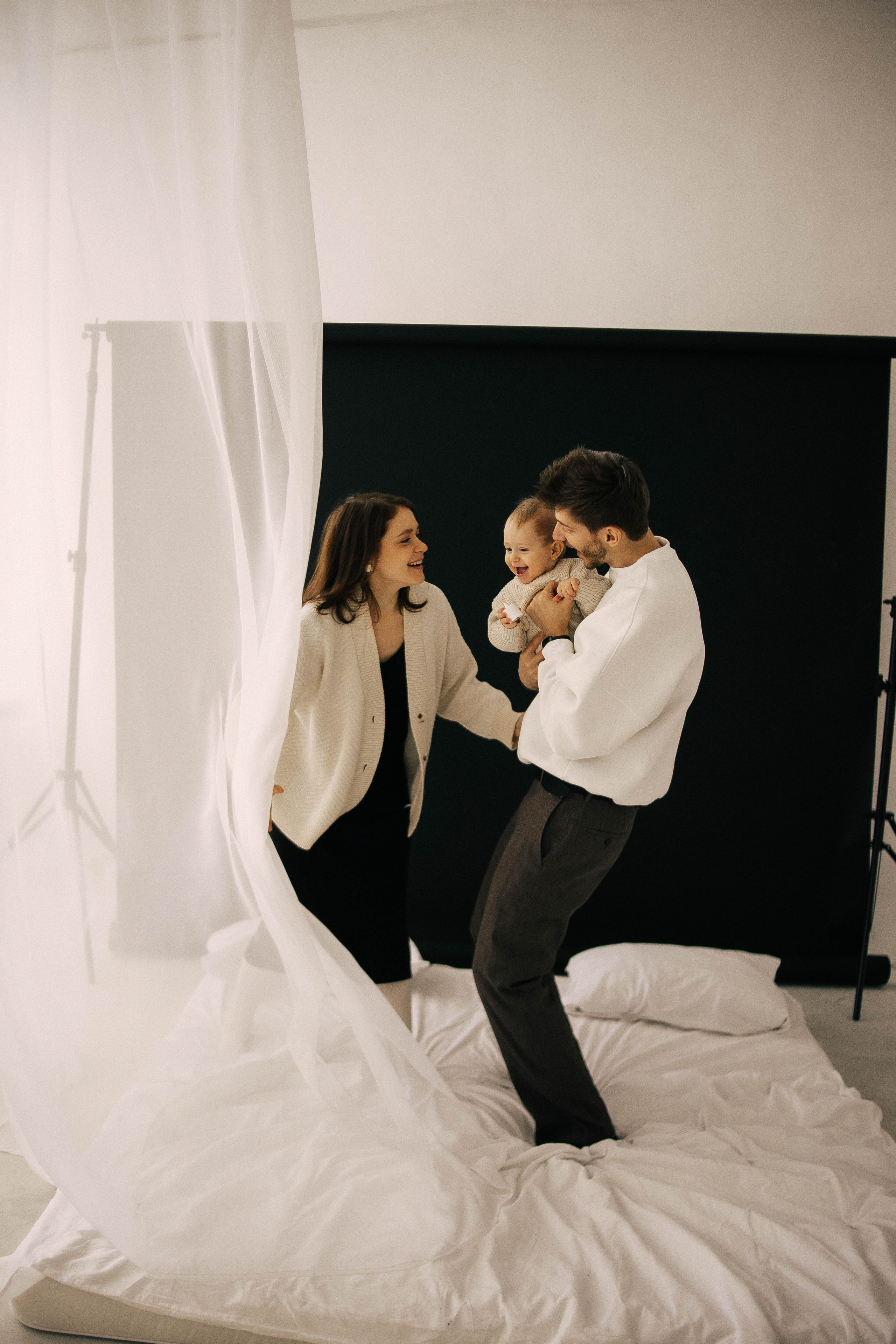 Аня, Сережа и Лешенька. Главная