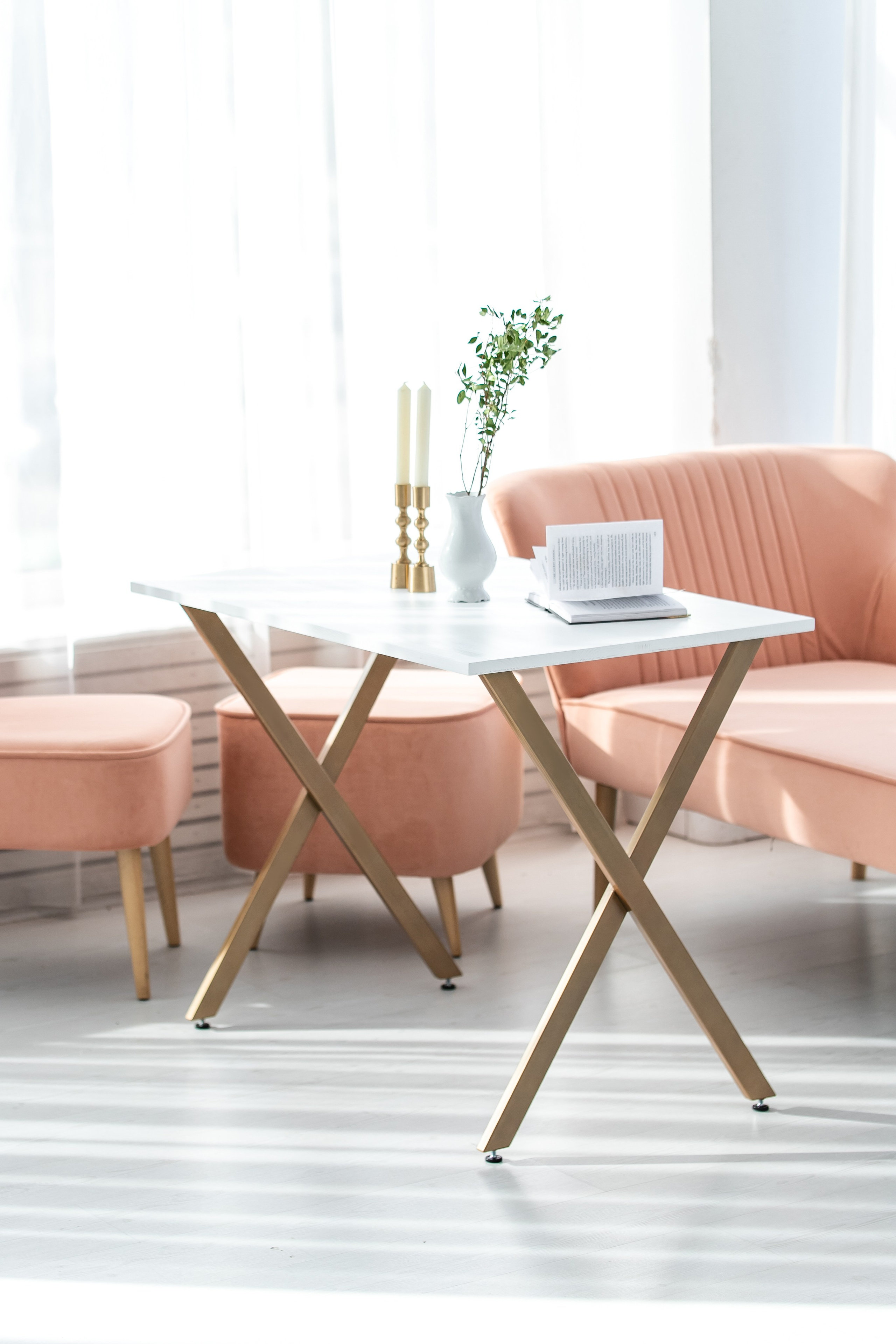 Металлические подстолья. Предметный, контентный и личный фотограф в Минске Смоляр Руслана