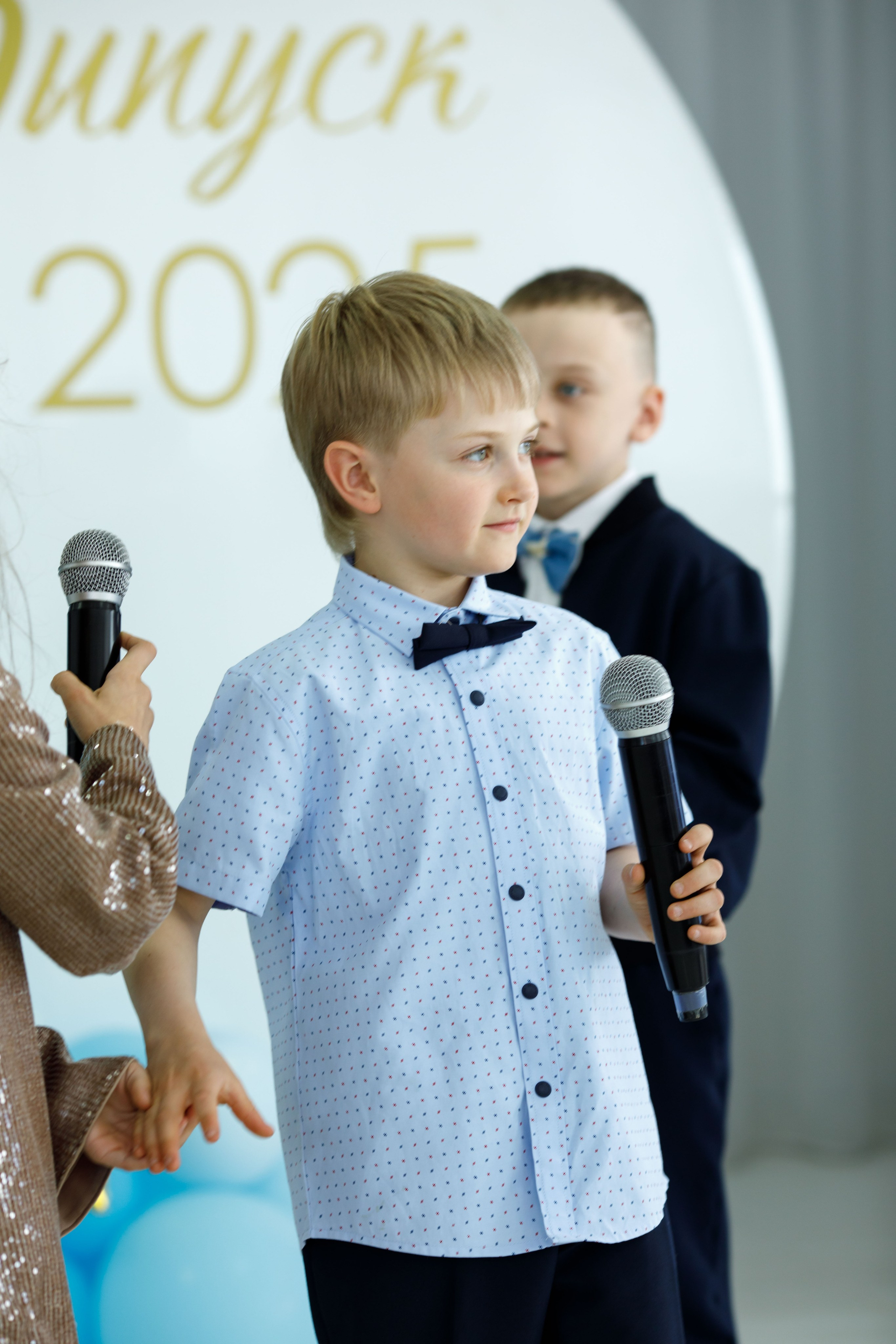 Выпускной в Гармонии. Фотограф Анна Телекаева, выпускные альбомы, семейные и репортажные съемки в Омске