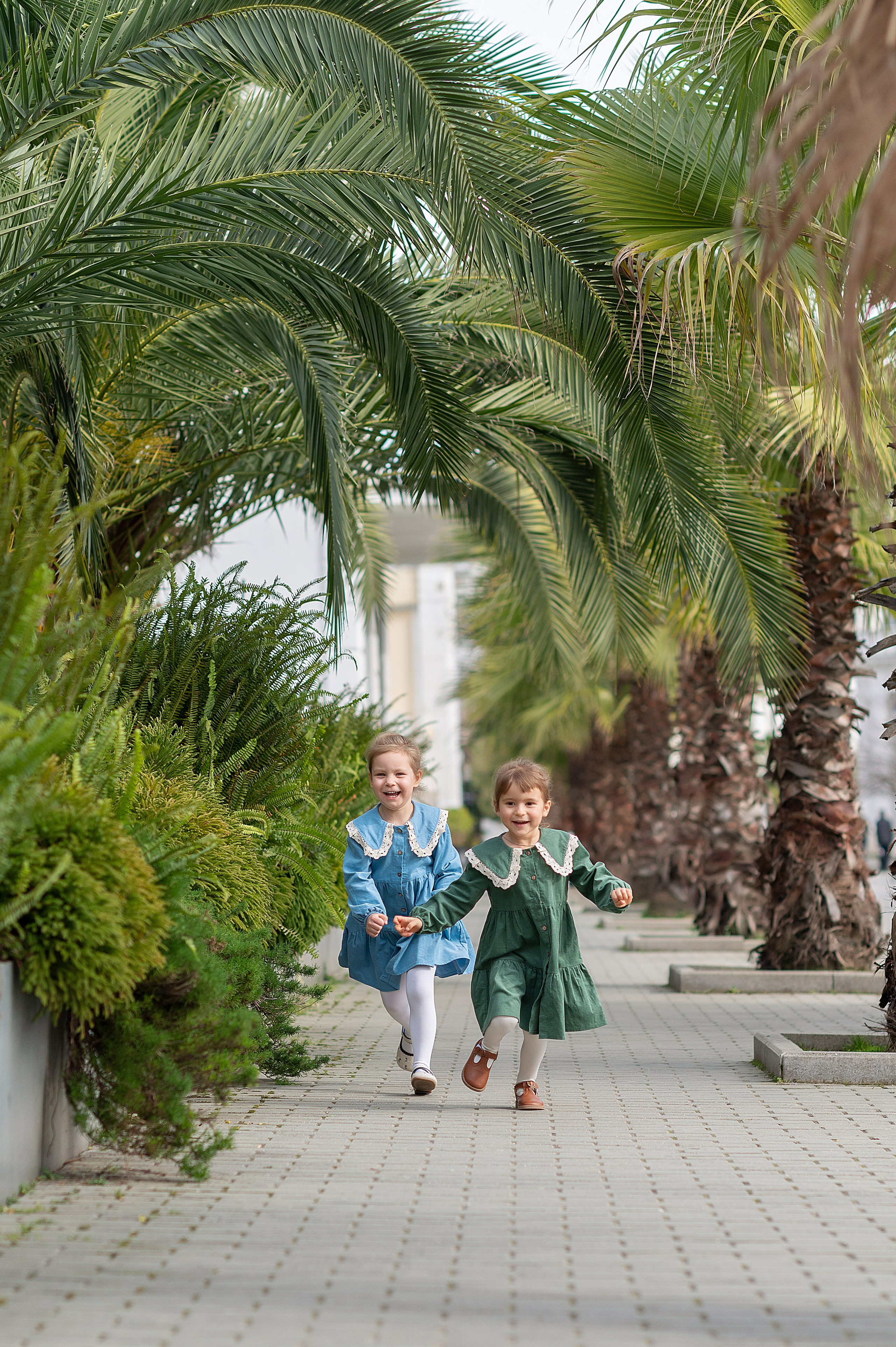 Прогулка с малышом. Детский фотограф Абхазия