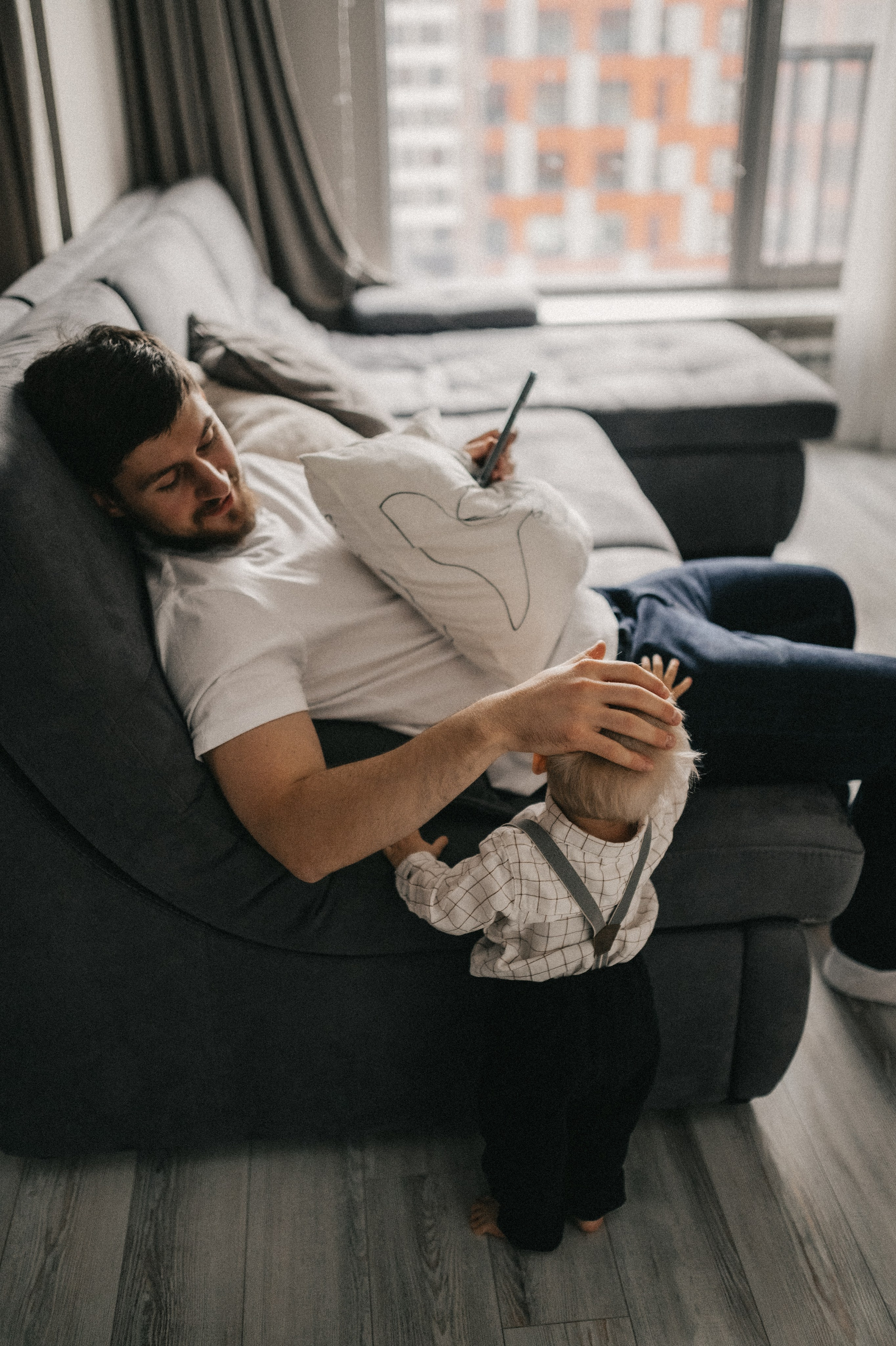 Лёня, Лера и Матвей дома. Семейный и свадебный lifestyle-фотограф в Москве Мария Петрова