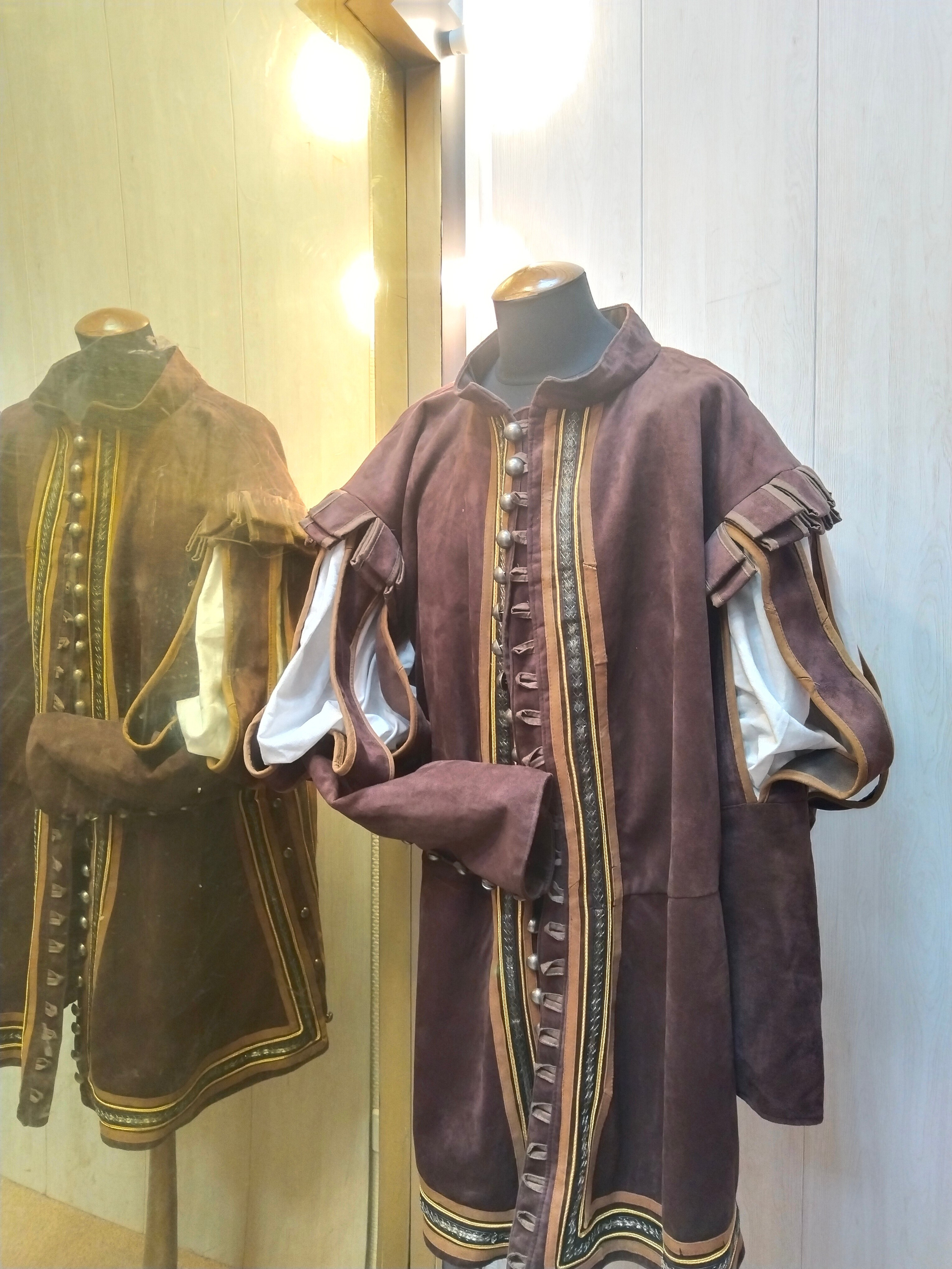 Костюмы. AIREN DESIGN — художественное ателье