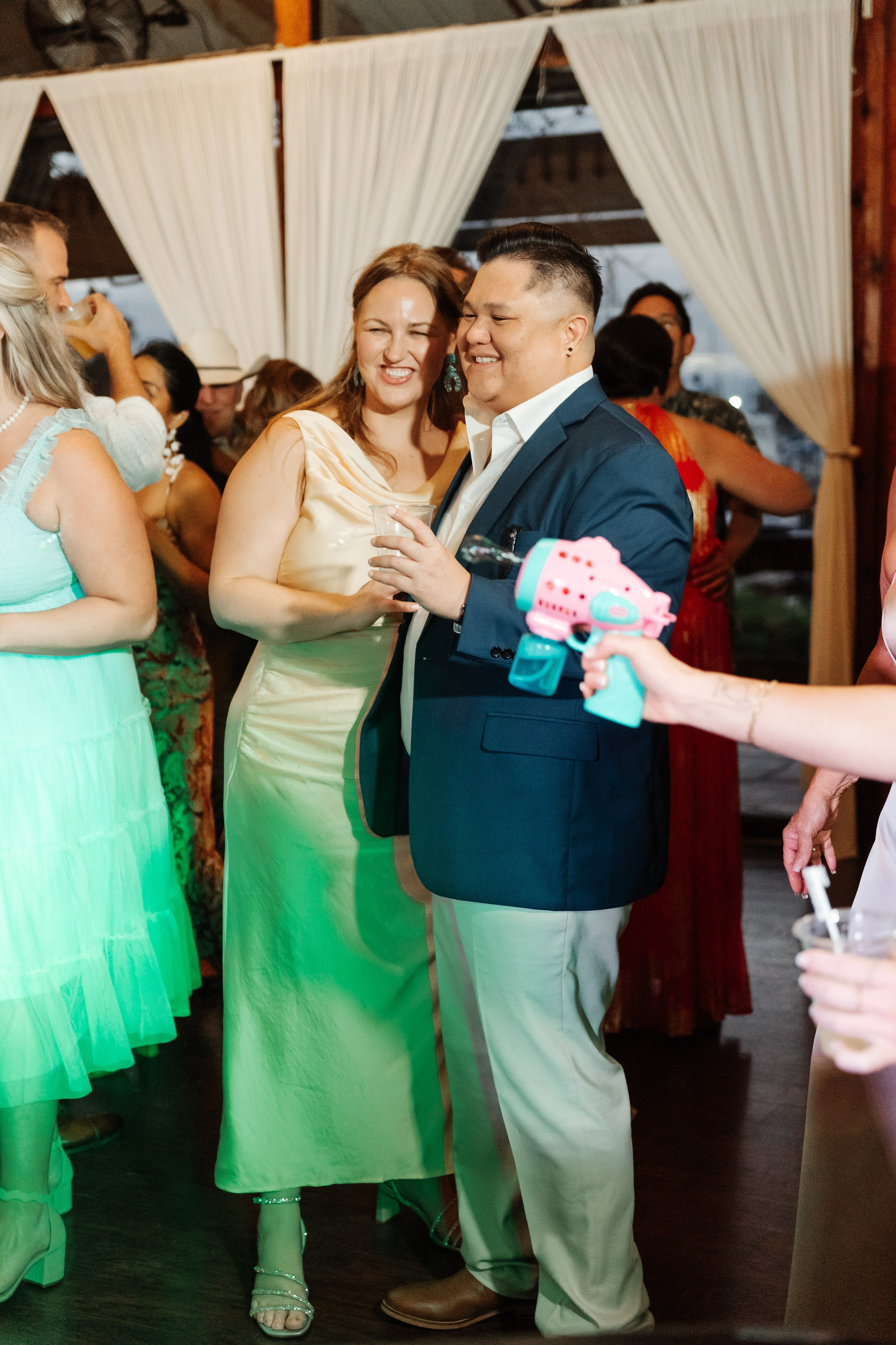 2025-08-16_BryanAmber. Ретушер Зенькевич Света