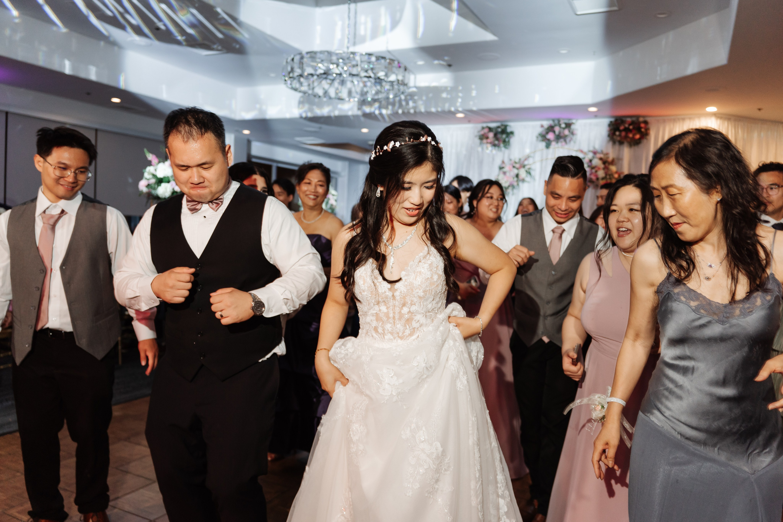 2025-08-16_AndreaChristopher. Ретушер Зенькевич Света