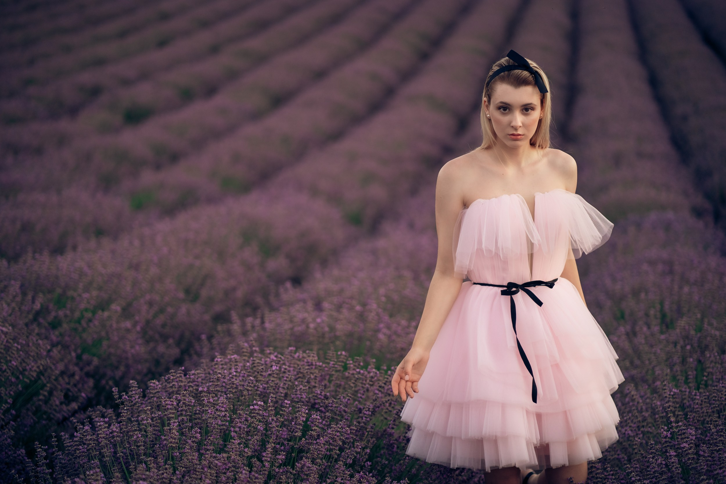 Фотоистория в лавандовом поле. Церковный фотограф Севастополь