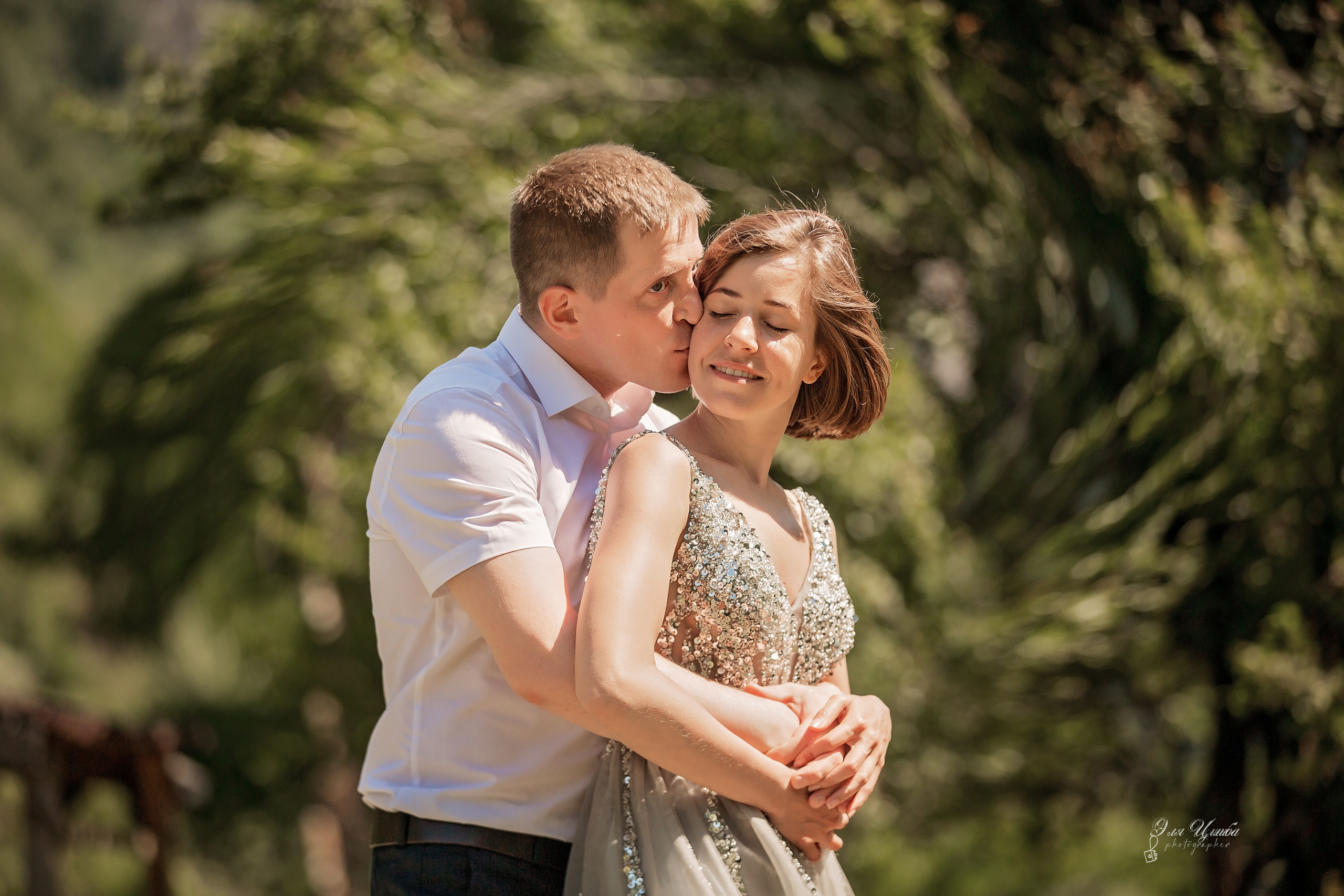 Свадебная фотоистория. Свадебный и семейный фотограф в Абхазии Эля Цишба