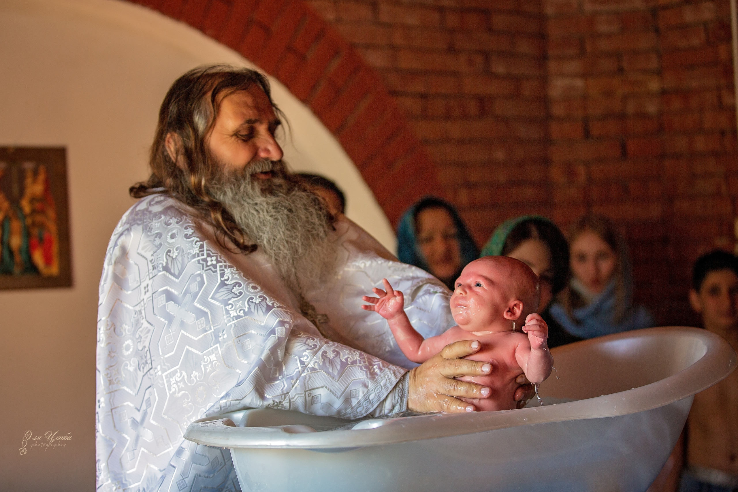 Таинство крещения. Свадебный и семейный фотограф в Абхазии Эля Цишба
