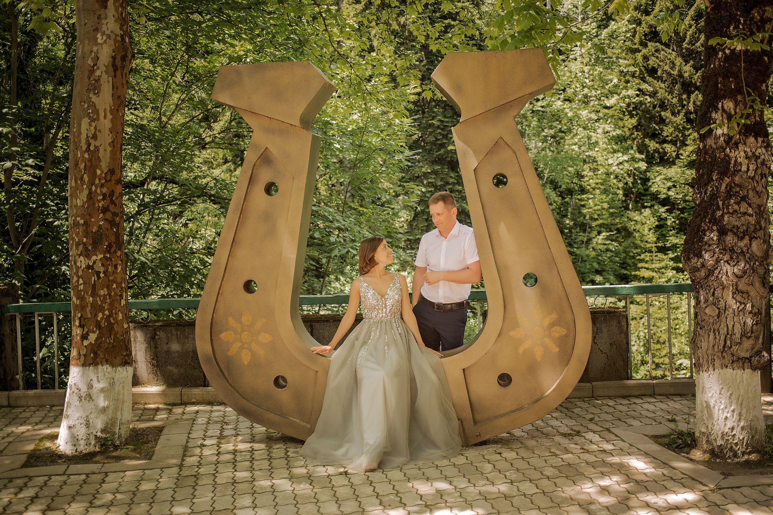 Свадебная фотоистория. Свадебный и семейный фотограф в Абхазии Эля Цишба