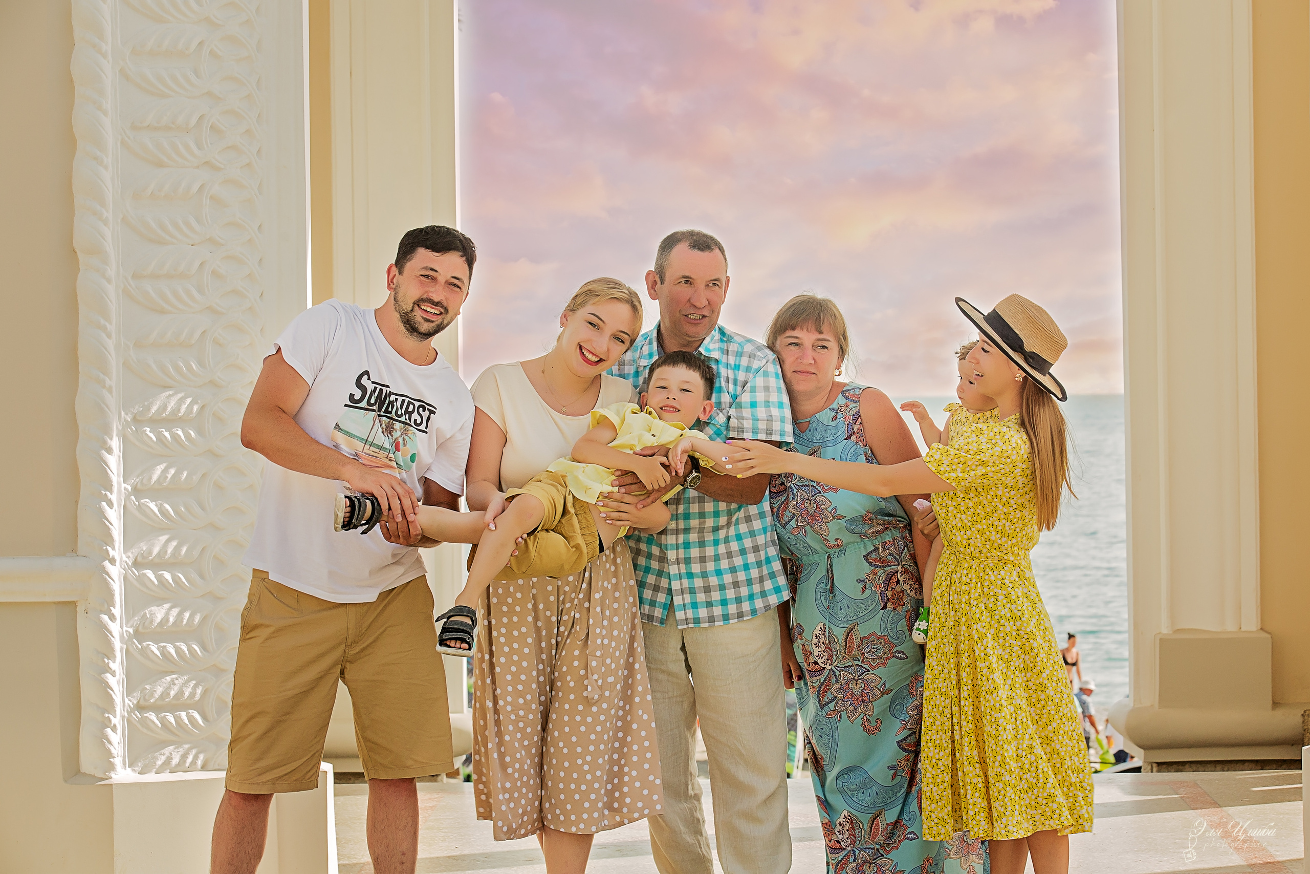 Семейный отдых в Гагре. Свадебный и семейный фотограф в Абхазии Эля Цишба