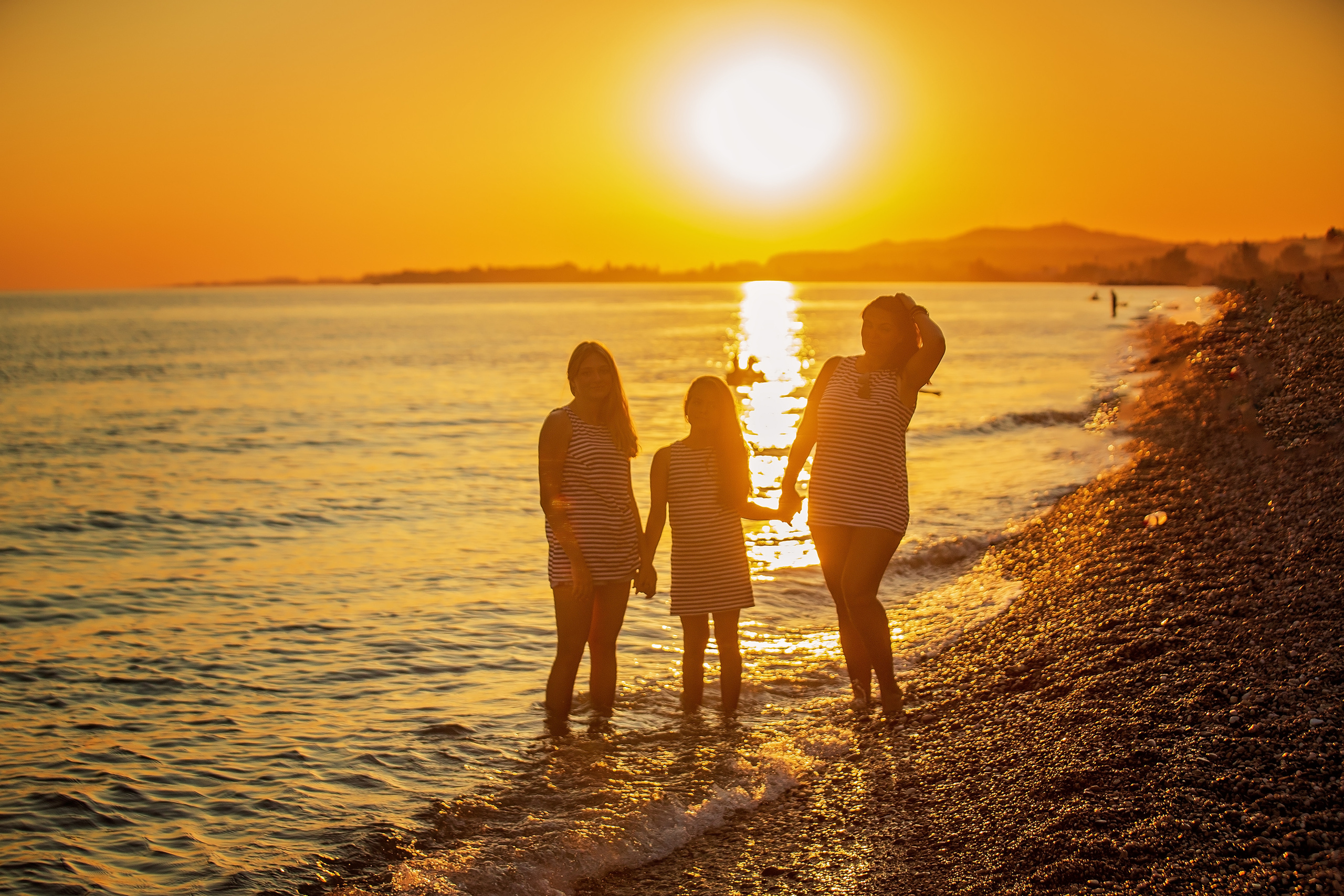 Семья на белых скалах. Свадебный и семейный фотограф в Абхазии Эля Цишба