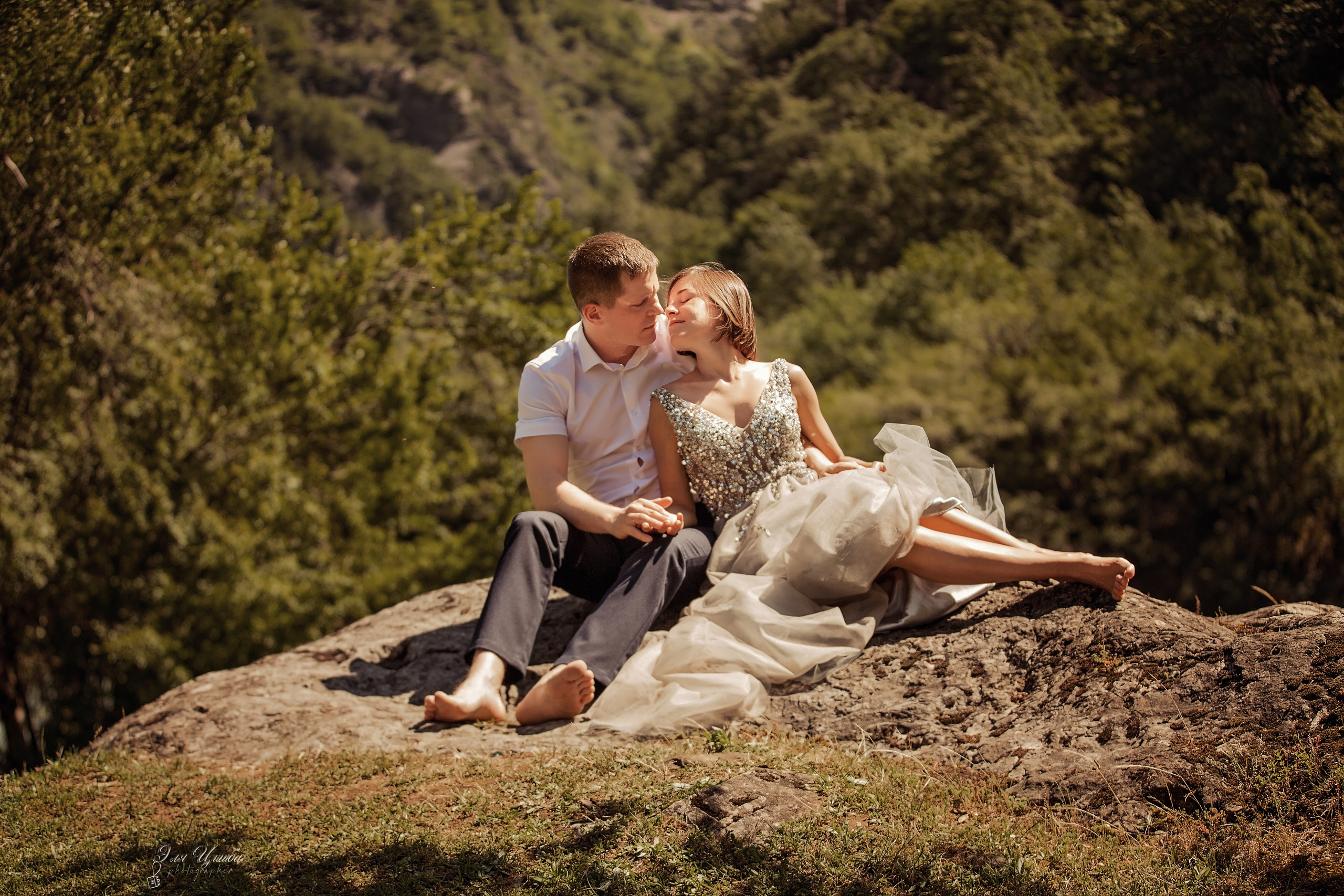 Свадебная фотоистория. Свадебный и семейный фотограф в Абхазии Эля Цишба