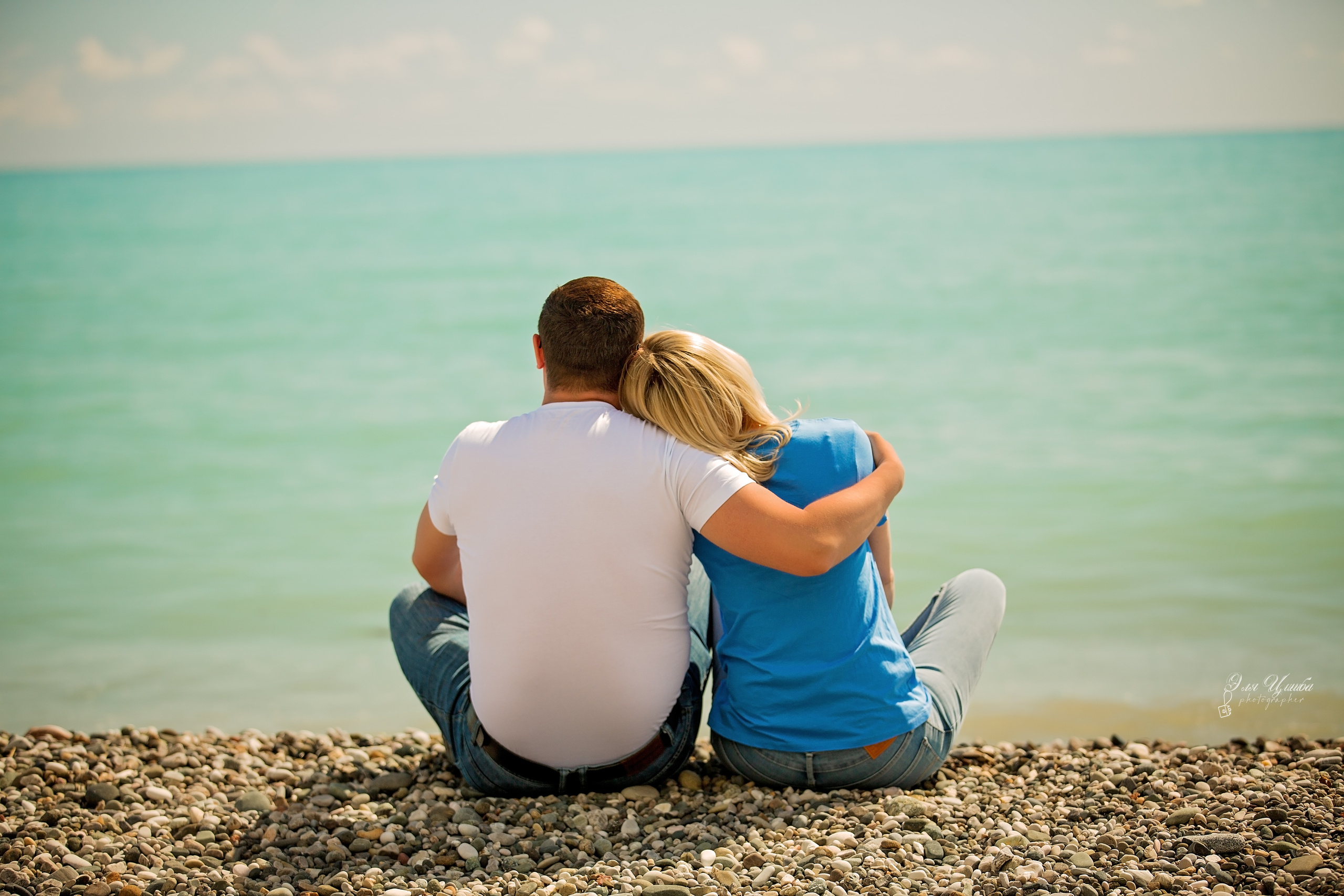 Иван с семьей в Гагре. Свадебный и семейный фотограф в Абхазии Эля Цишба