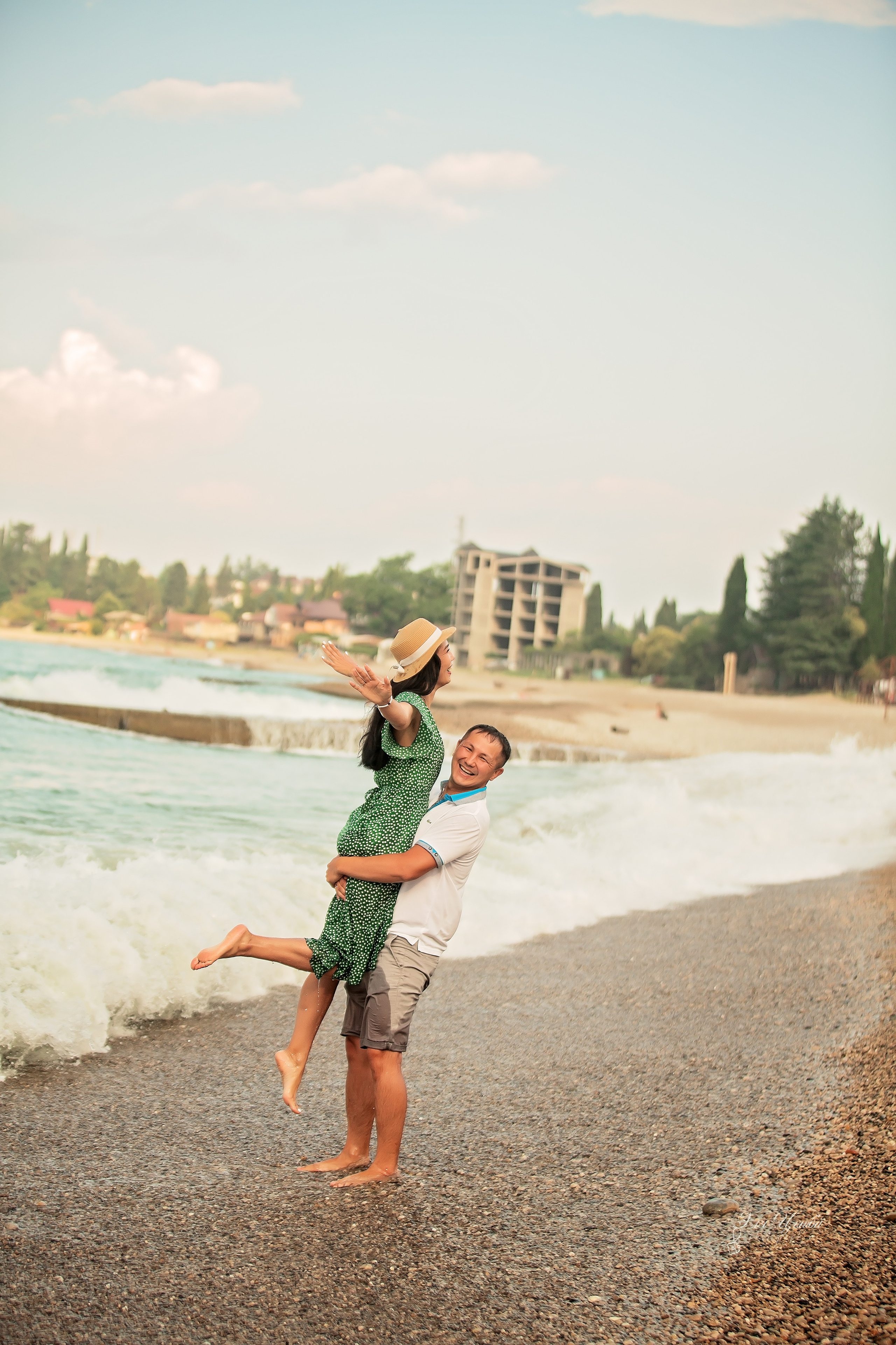 Отдых в Гудауте. Свадебный и семейный фотограф в Абхазии Эля Цишба