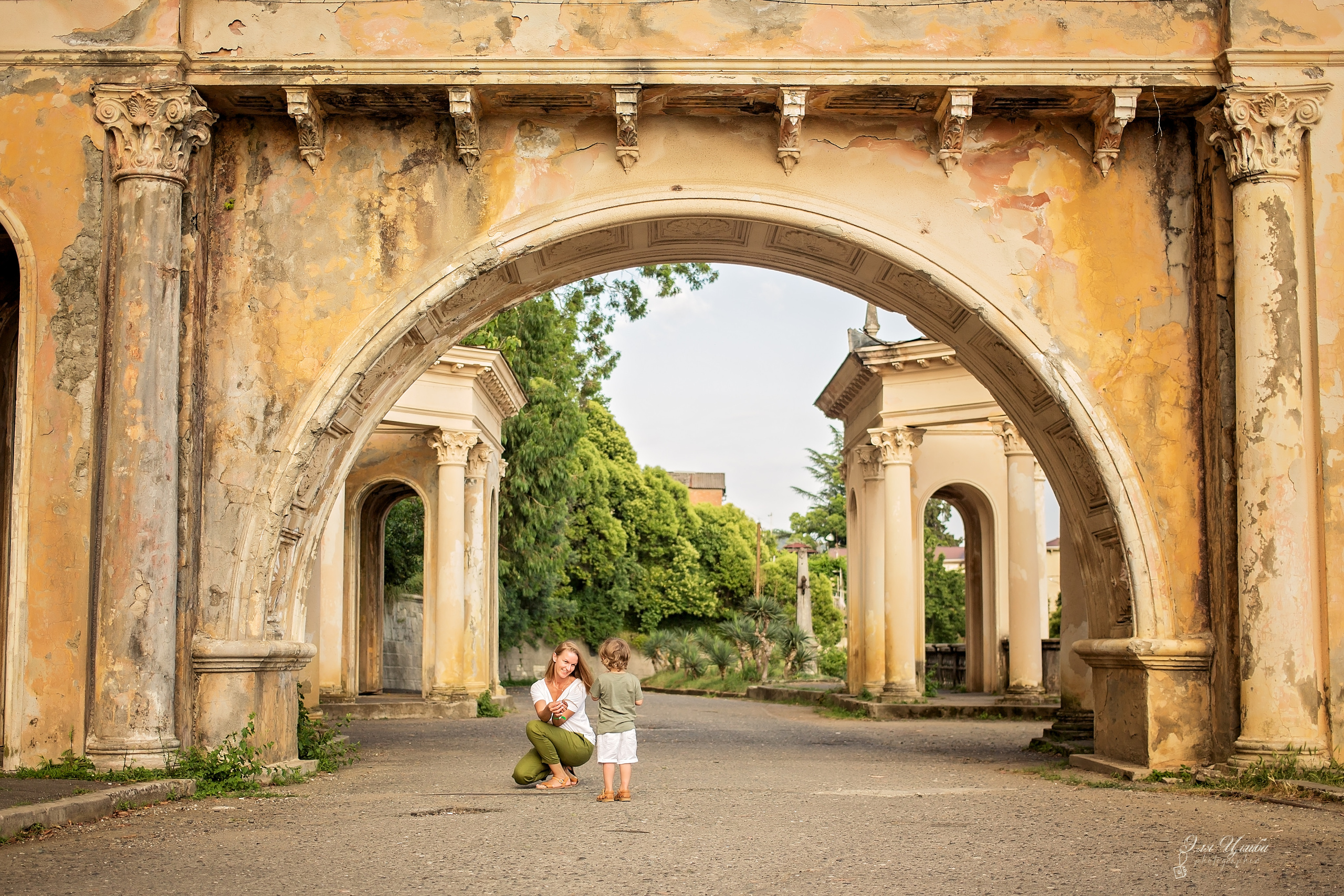 Сухумская гора. Свадебный и семейный фотограф в Абхазии Эля Цишба