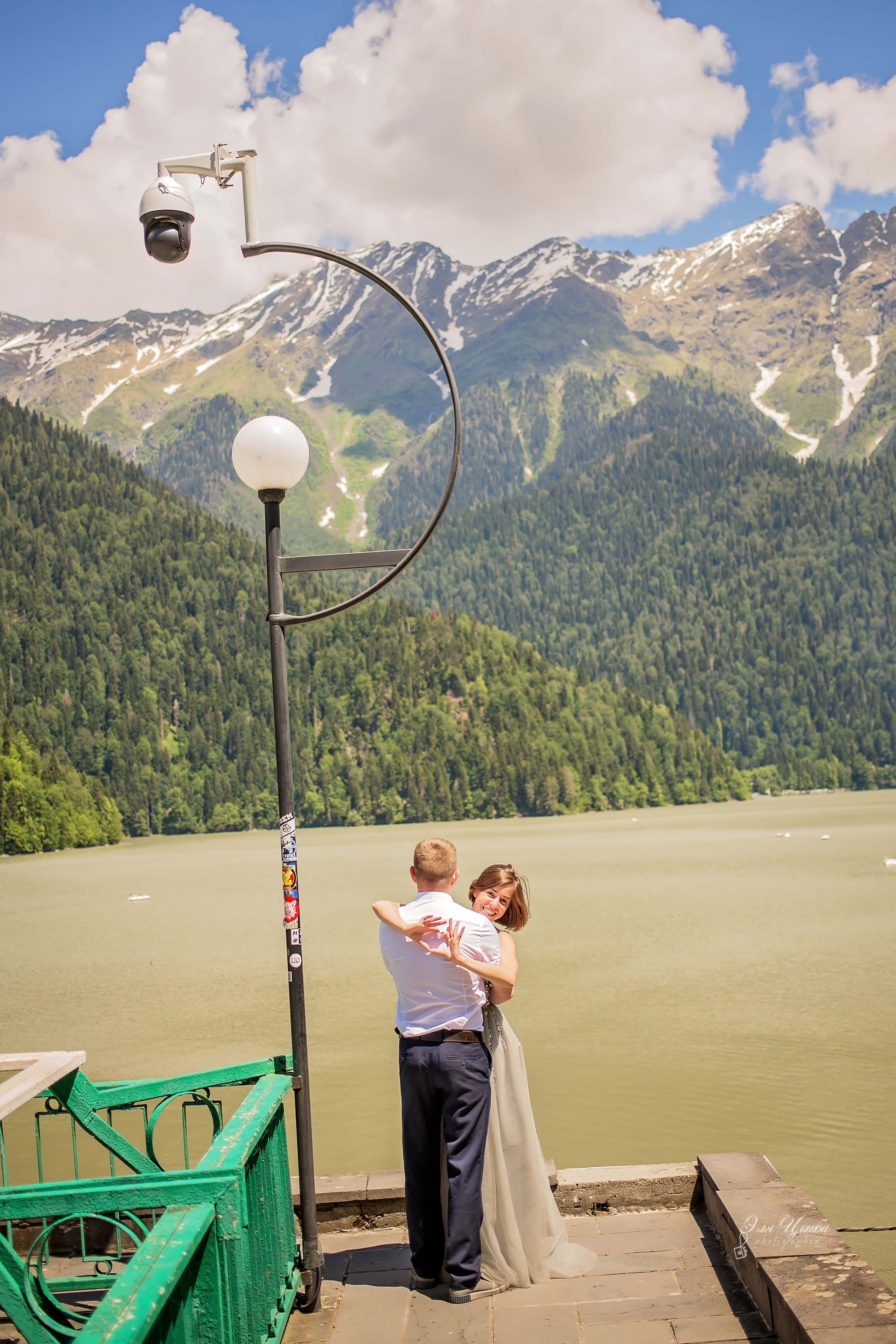 Свадебная фотоистория. Свадебный и семейный фотограф в Абхазии Эля Цишба