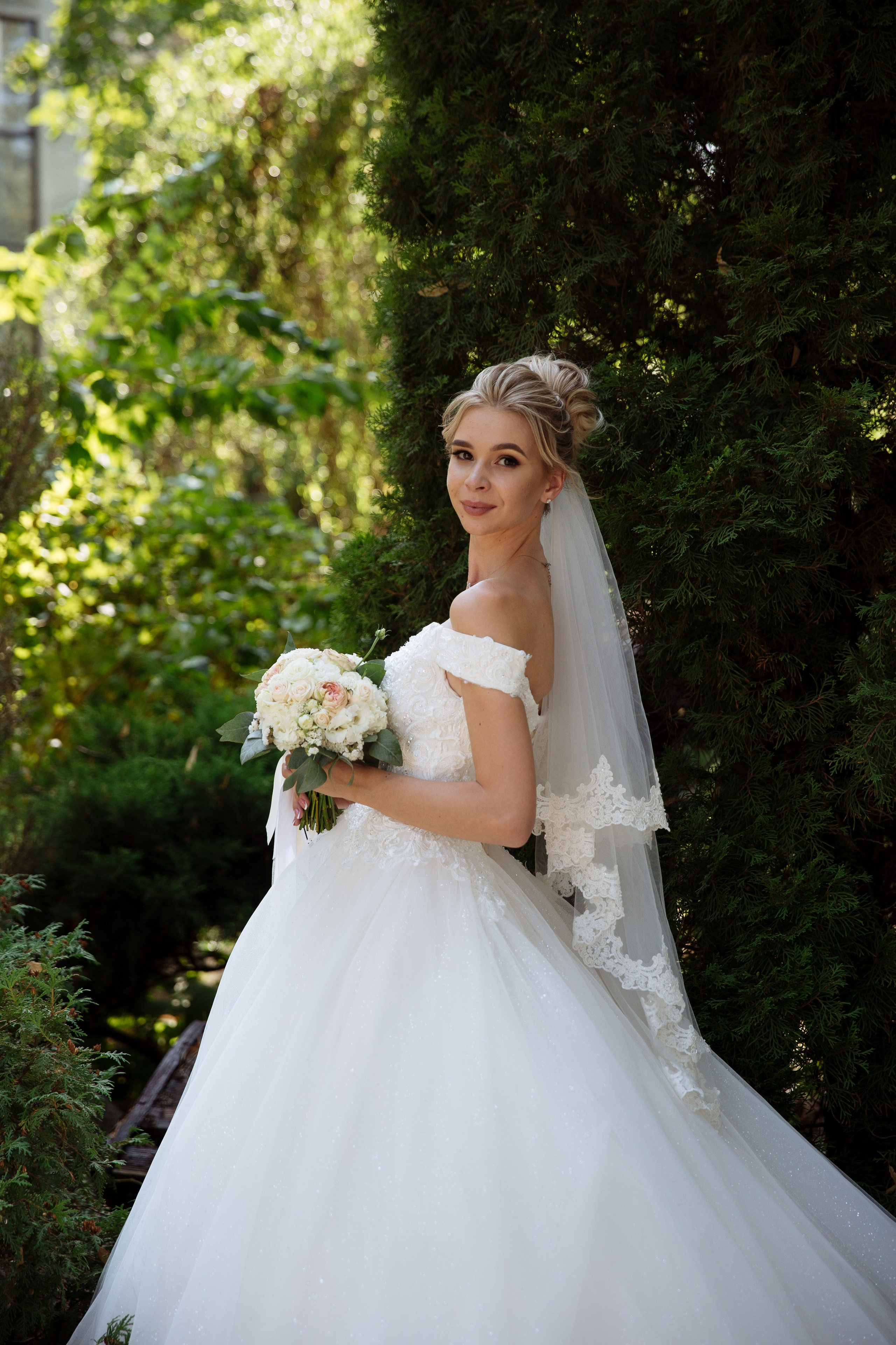 A | A. Свадебный фотограф Ростов-на-Дону Алла Белова