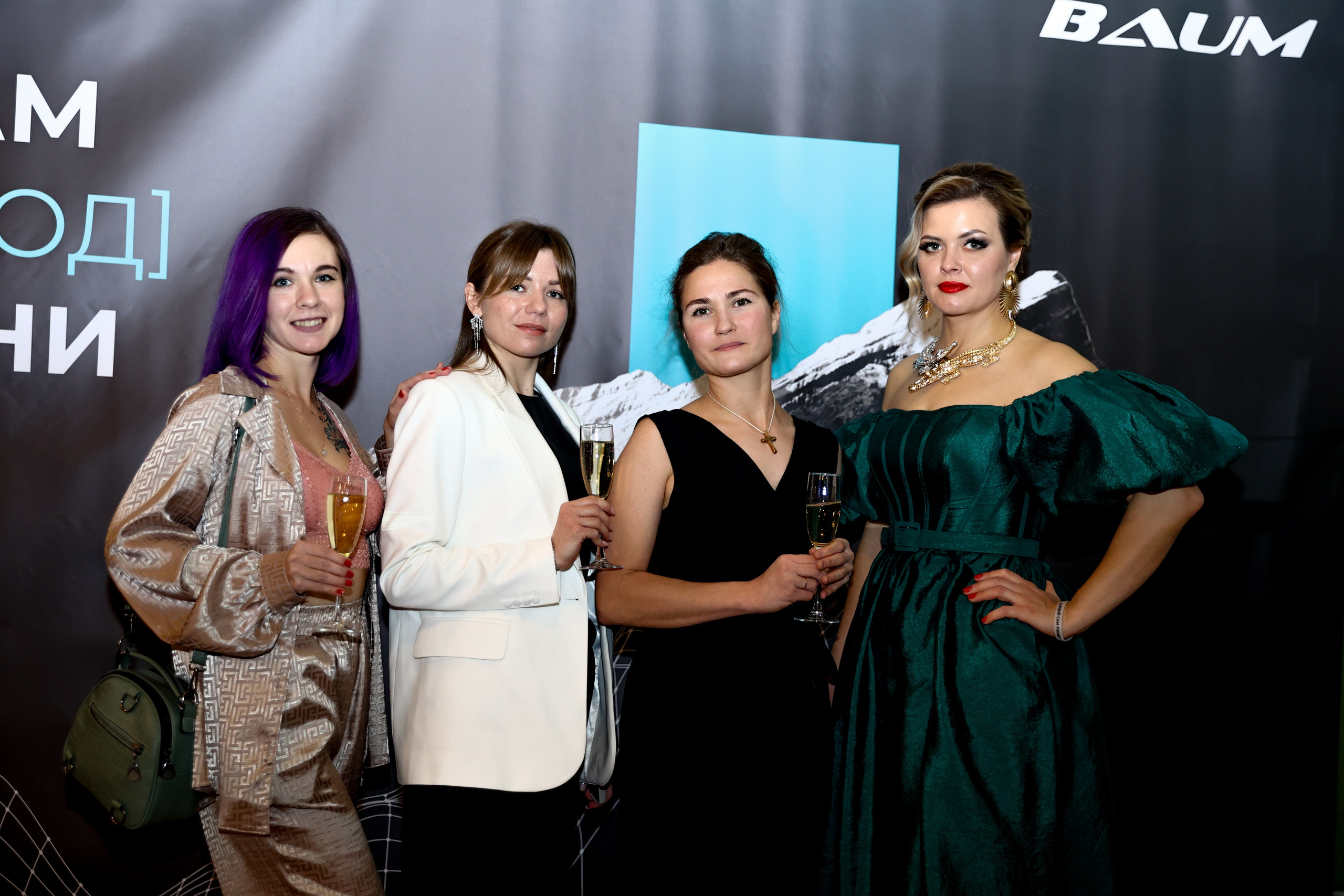 Фотосессия новогоднего корпоратива в городе Москва. Свадебный и портретный фотограф в Сочи