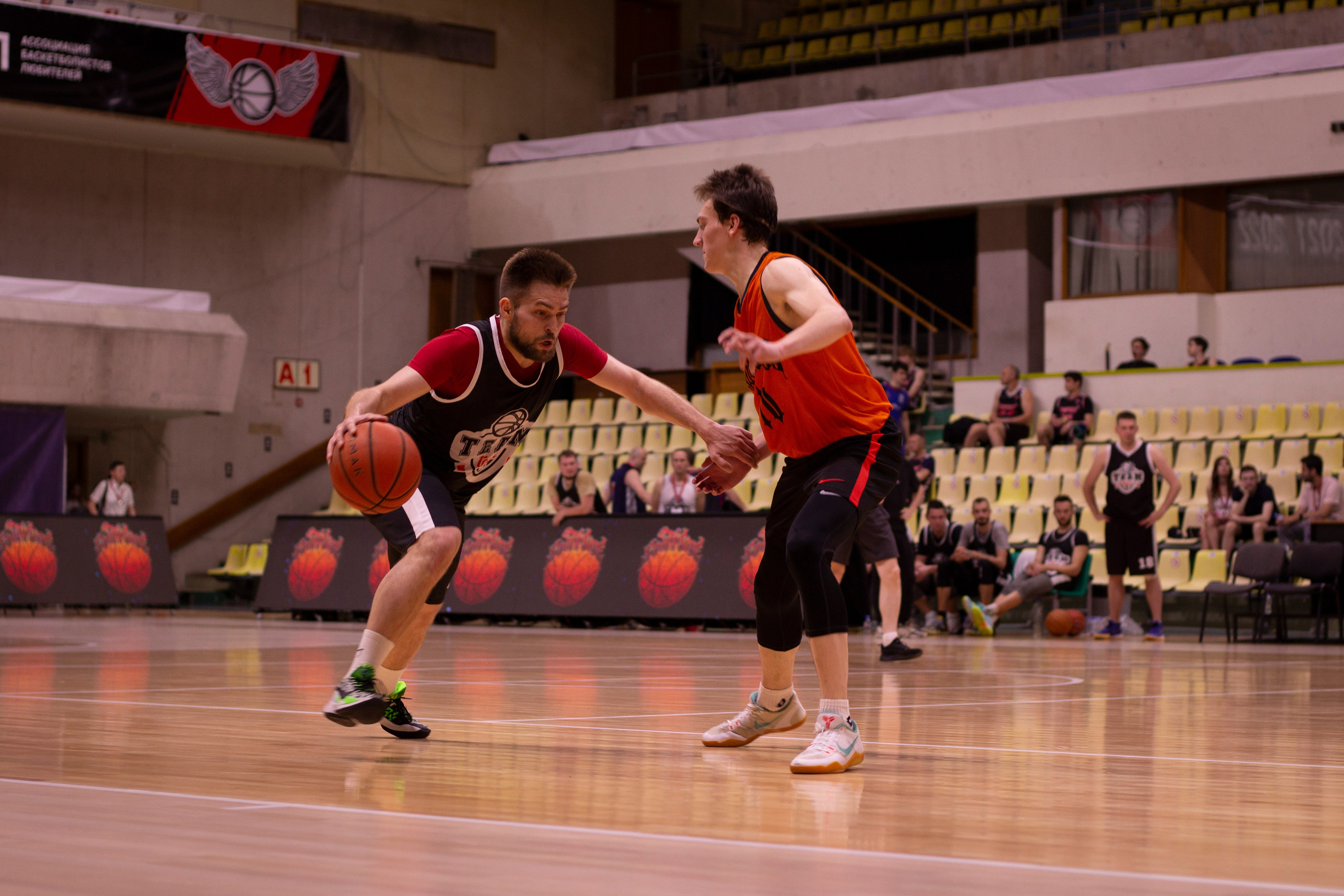 Фоторепортаж баскетбольного матча. Портретный и репортажный фотограф в Москве Кира Елинова