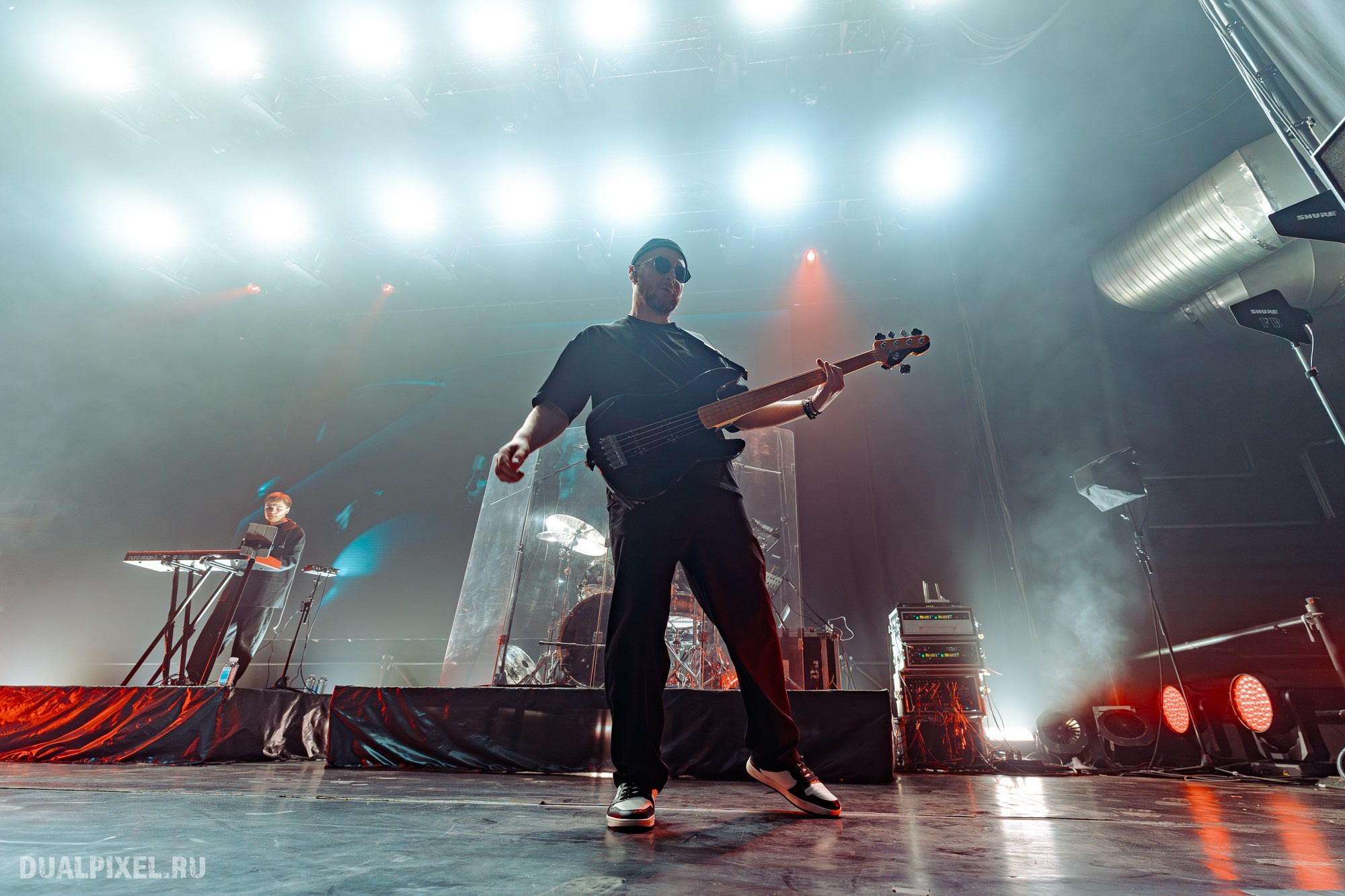 Mona. Магия музыки в кадре: Концертная Фотография