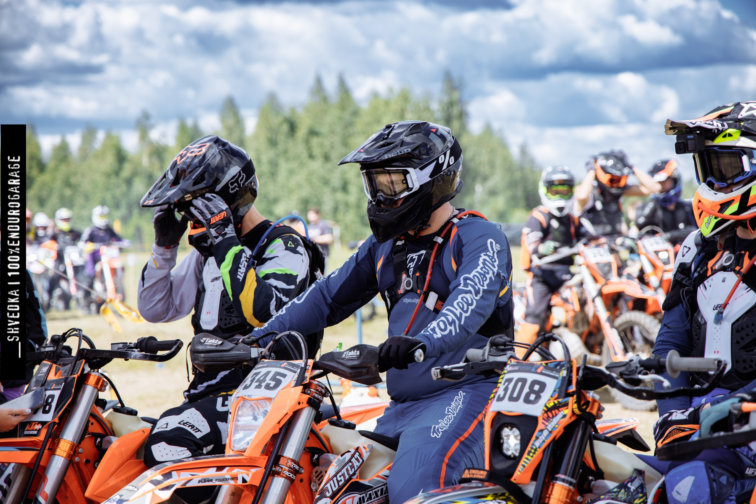 ПЕРВЫЙ ЛЕСНОЙ ДЕНЬ. Ваш экстрим фотограф Кудрева Яна