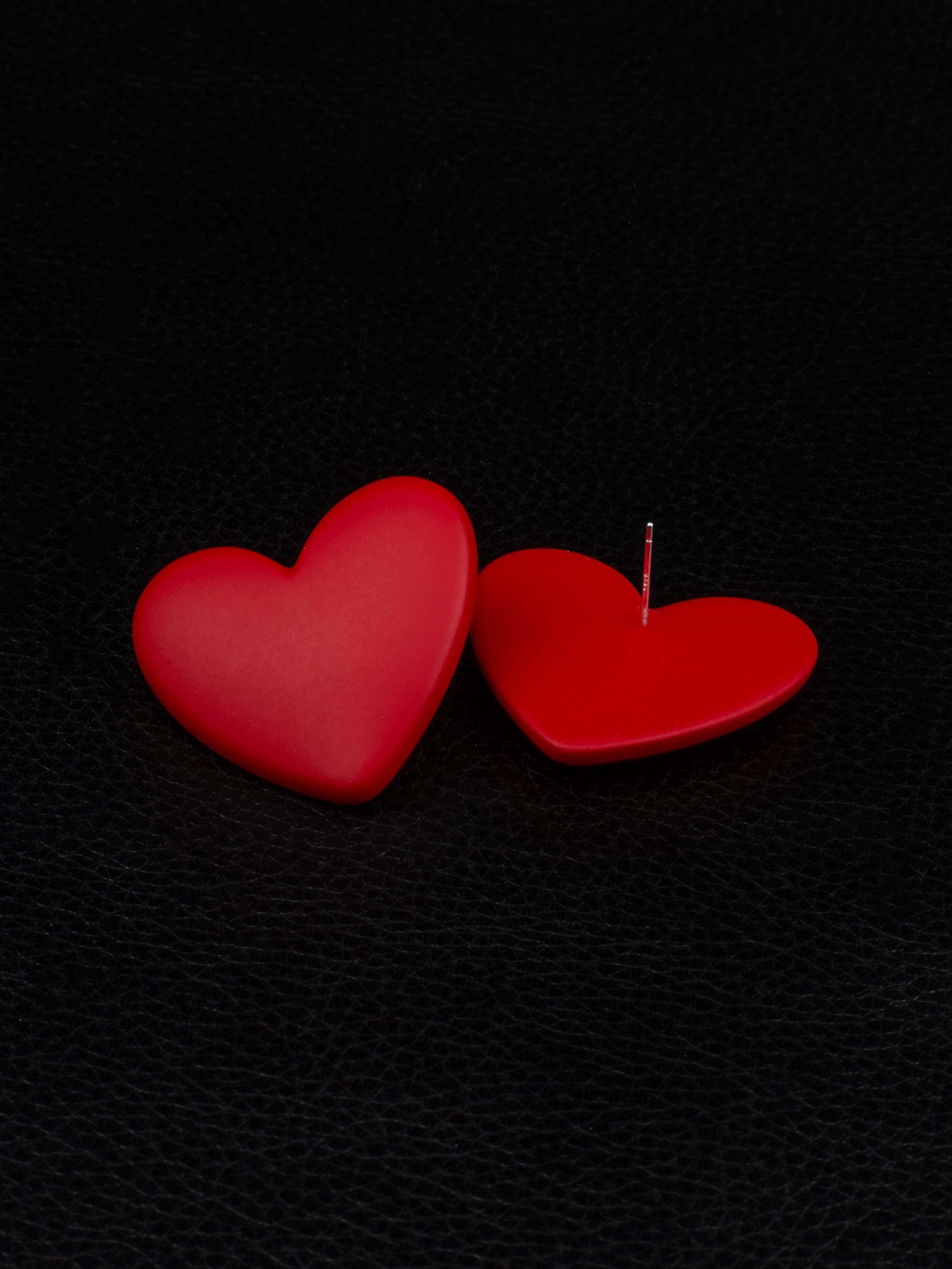 Серьги (сердечки). MaraClub Foto предметное фото для сайта и маркетплейсов в Москве и области