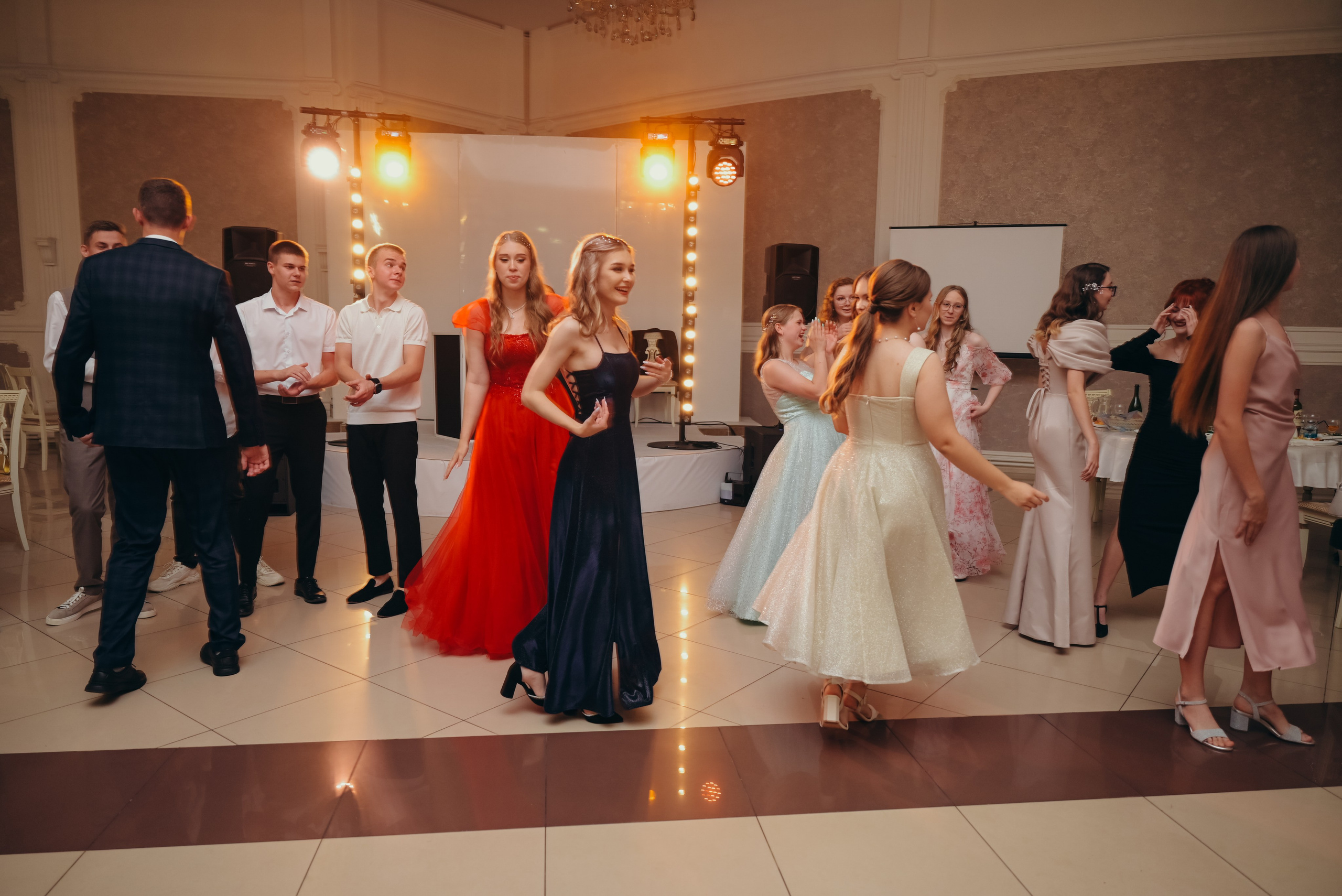 Выпускной 2025. Фотограф в Саратове и Энгельсе — Склярова Дарья