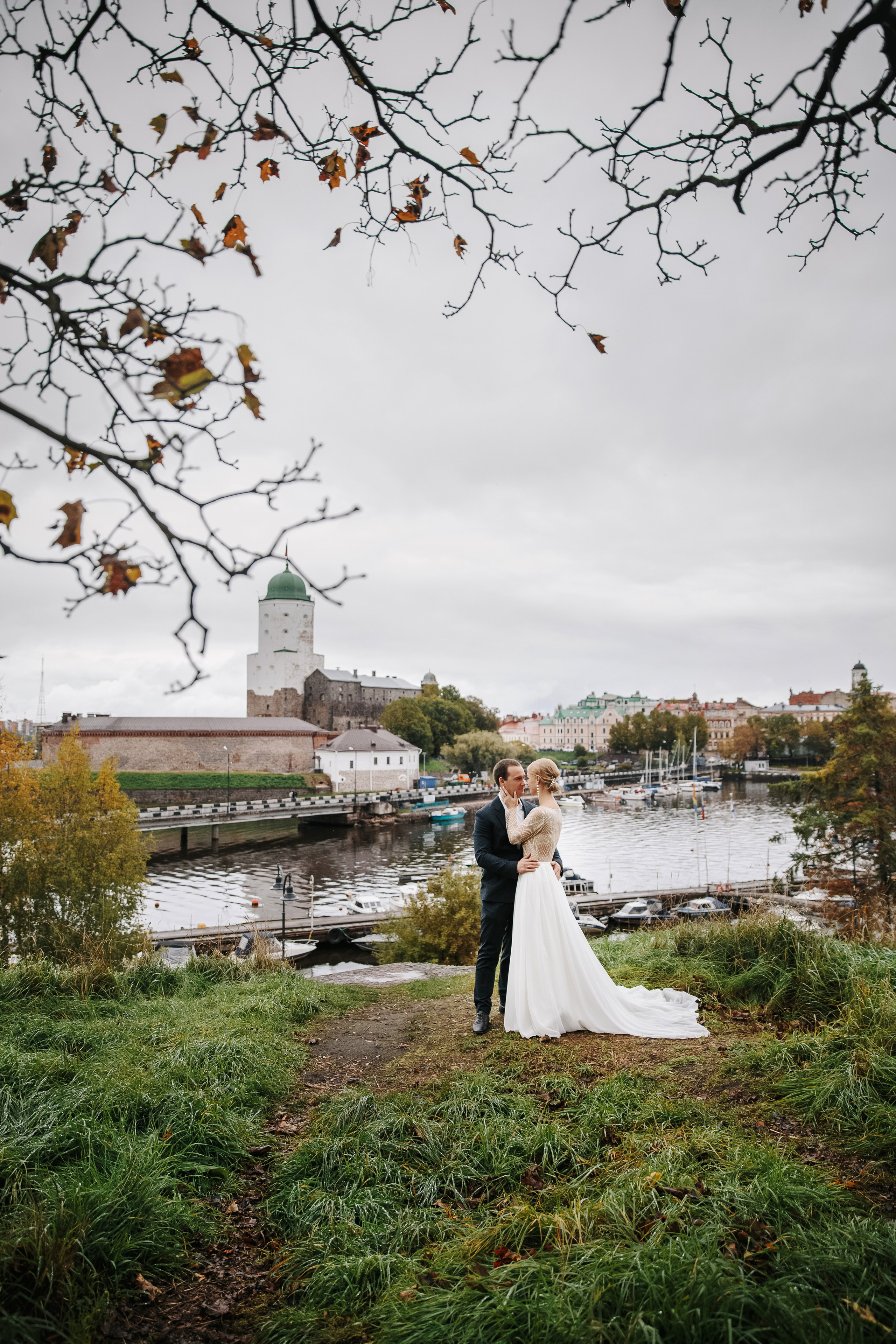 Свадьба в Выборге в сентябре осенью. Свадебный фотограф в Калининграде Мария Ямышева