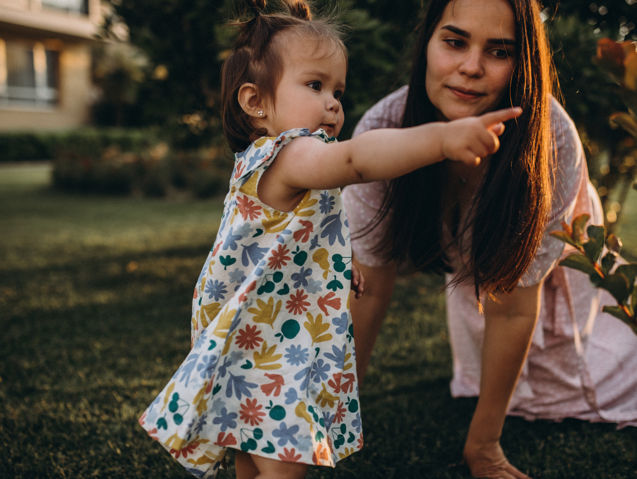 Прогулка у дома Ксении, Антона и Каролины. Главная