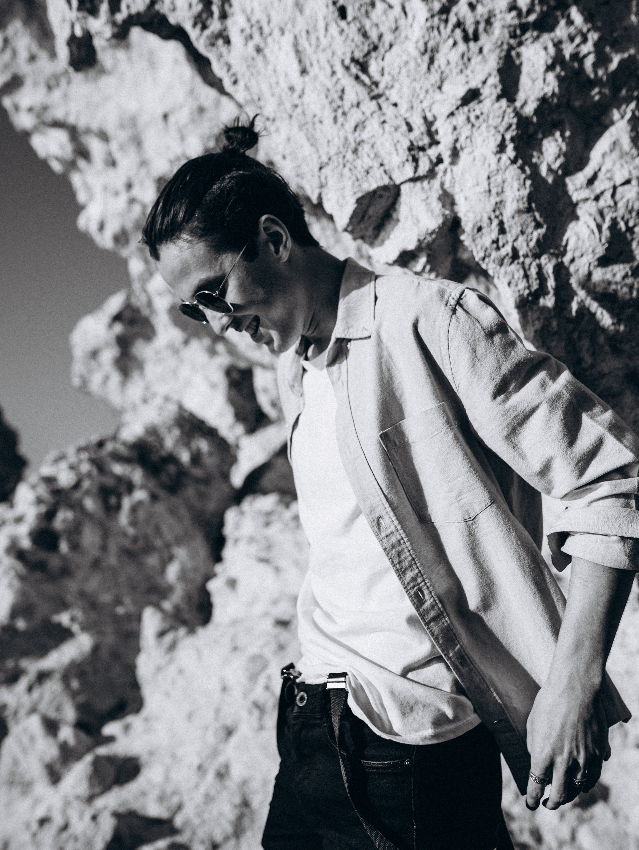 Фотосессия у камней эгейского моря для Ирандека. Главная