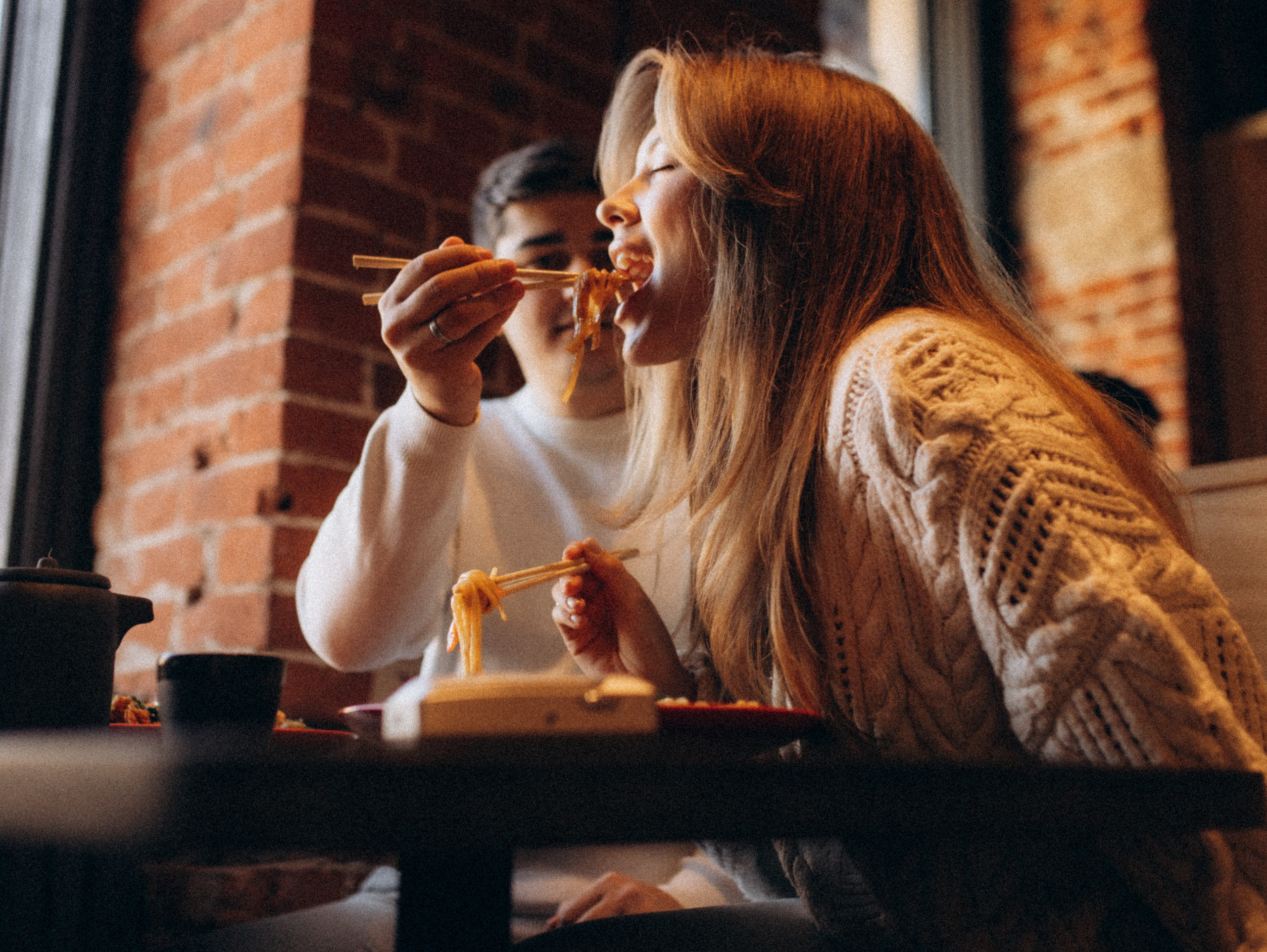 Инна и Азат прогулка по городу. Главная