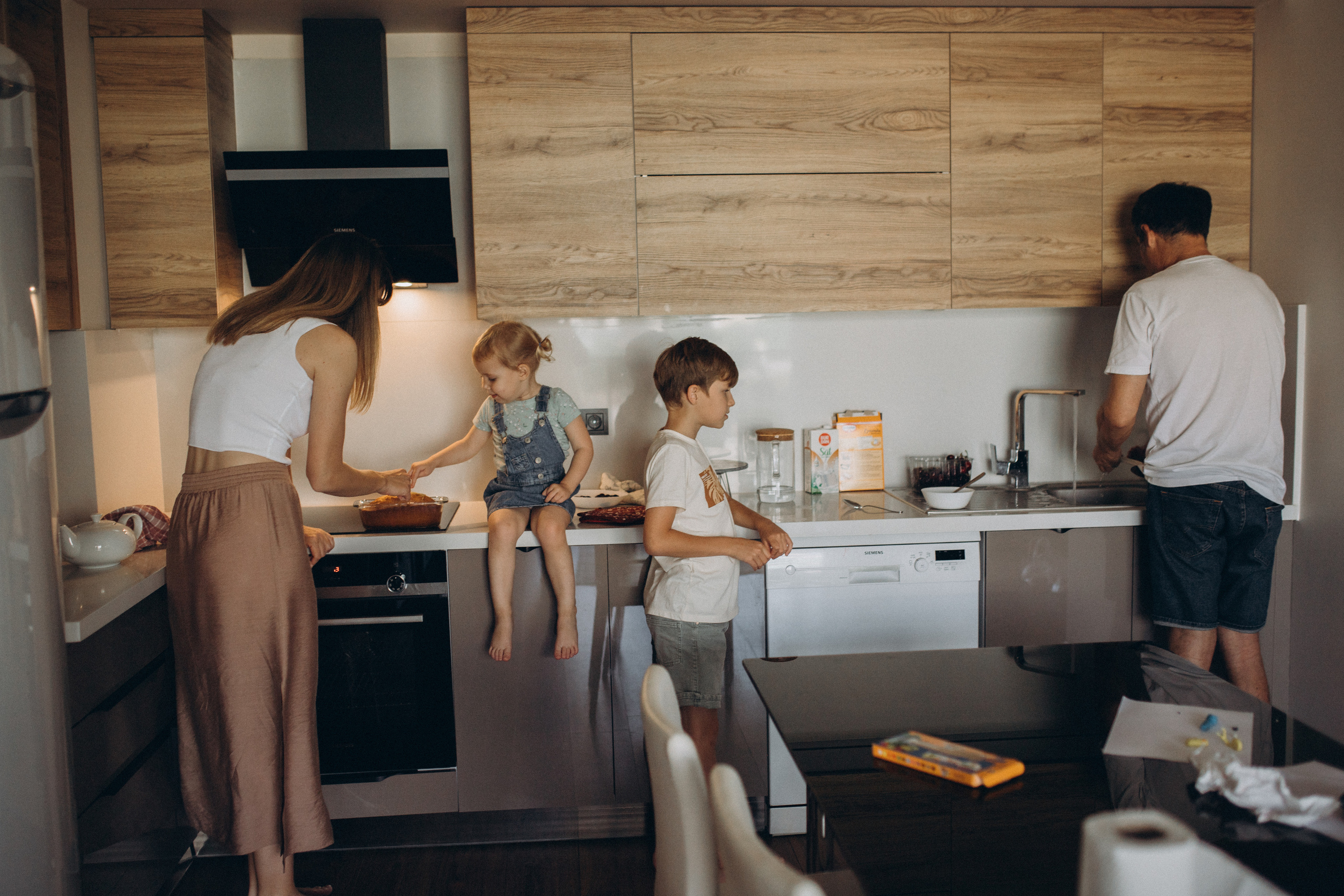 Дома у семьи Новиковых. Главная