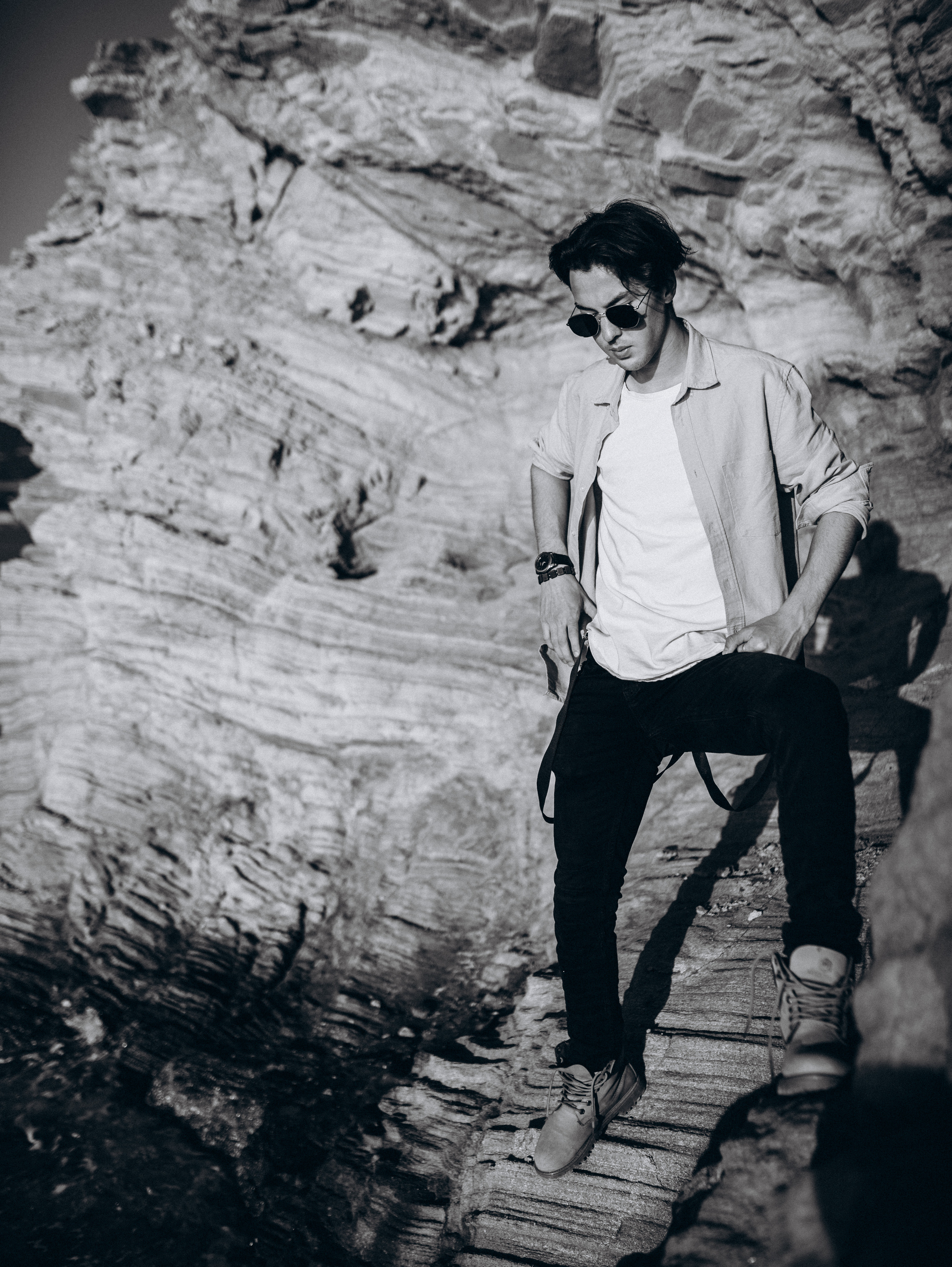 Фотосессия у камней эгейского моря для Ирандека. Главная