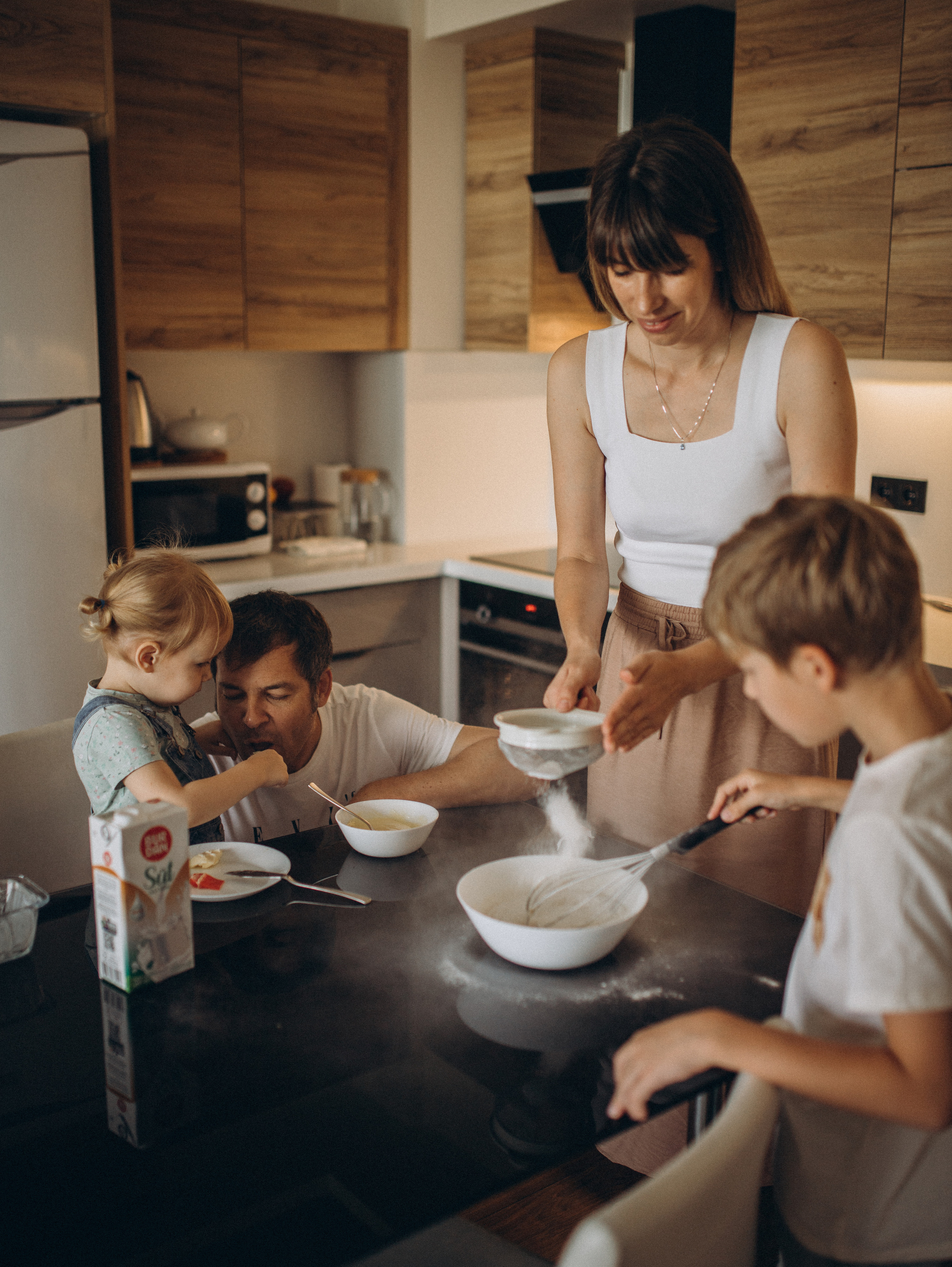 Дома у семьи Новиковых. Главная