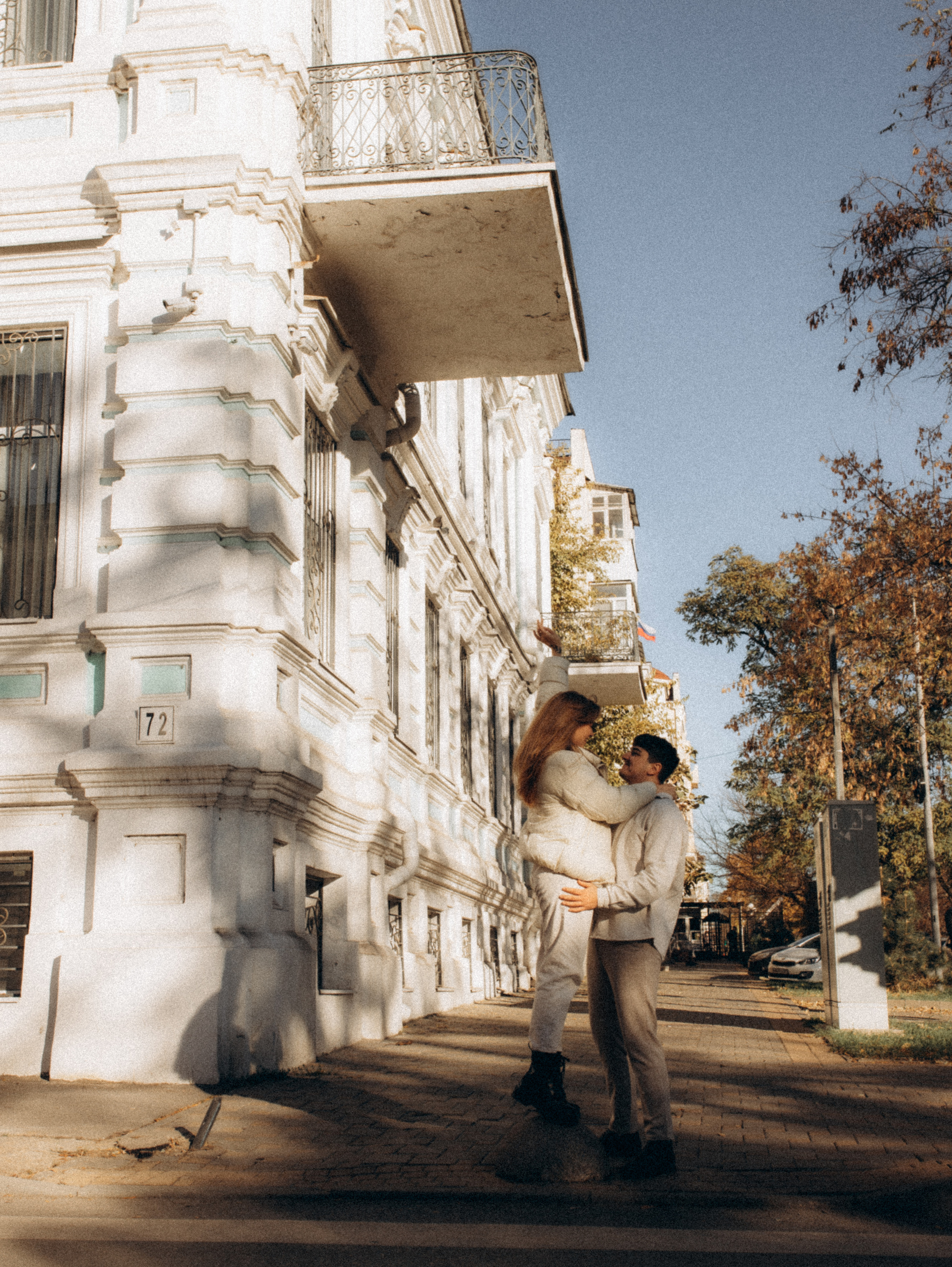 Инна и Азат прогулка по городу. Главная