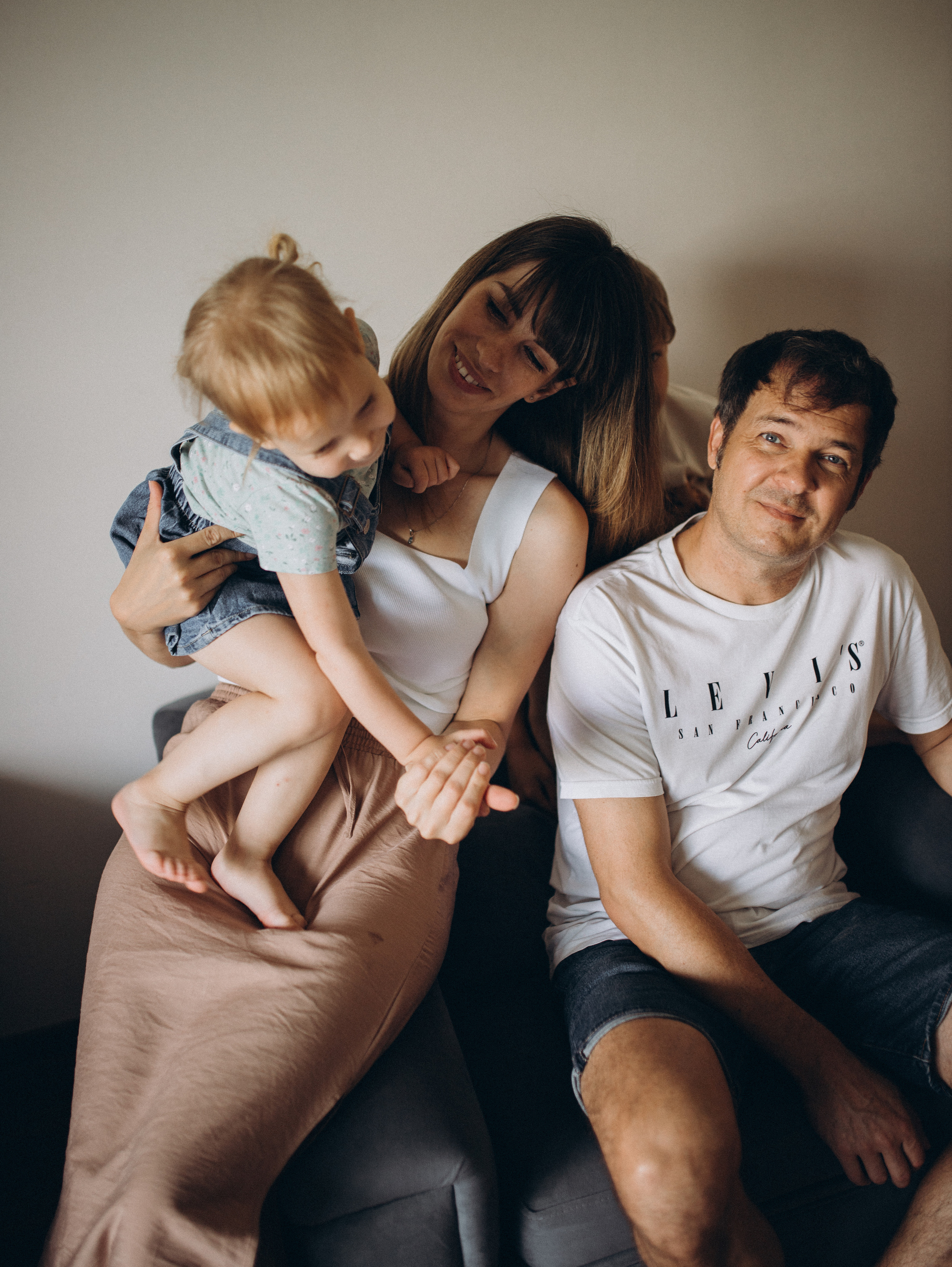 Дома у семьи Новиковых. Главная