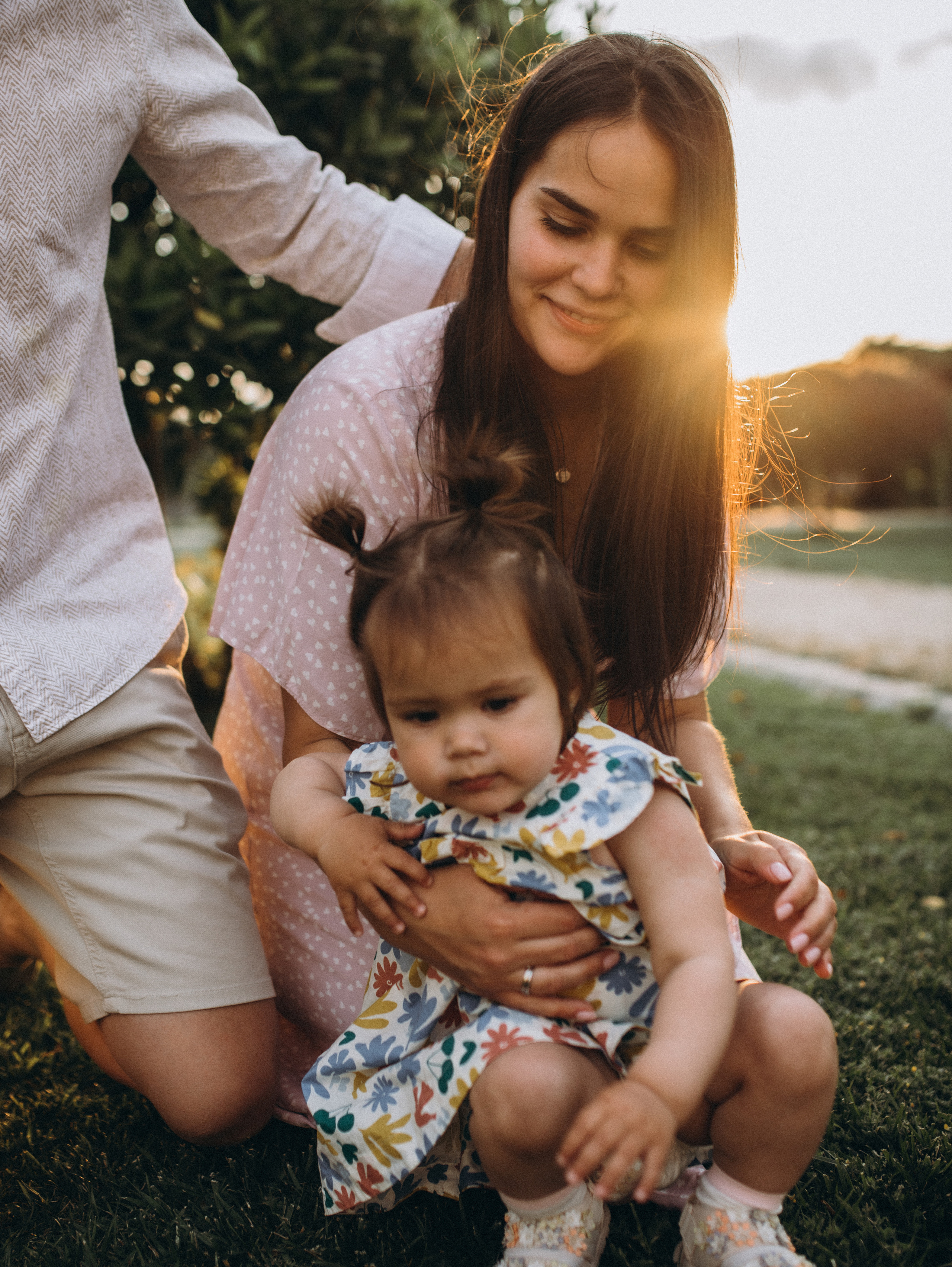 Прогулка у дома Ксении, Антона и Каролины. Главная