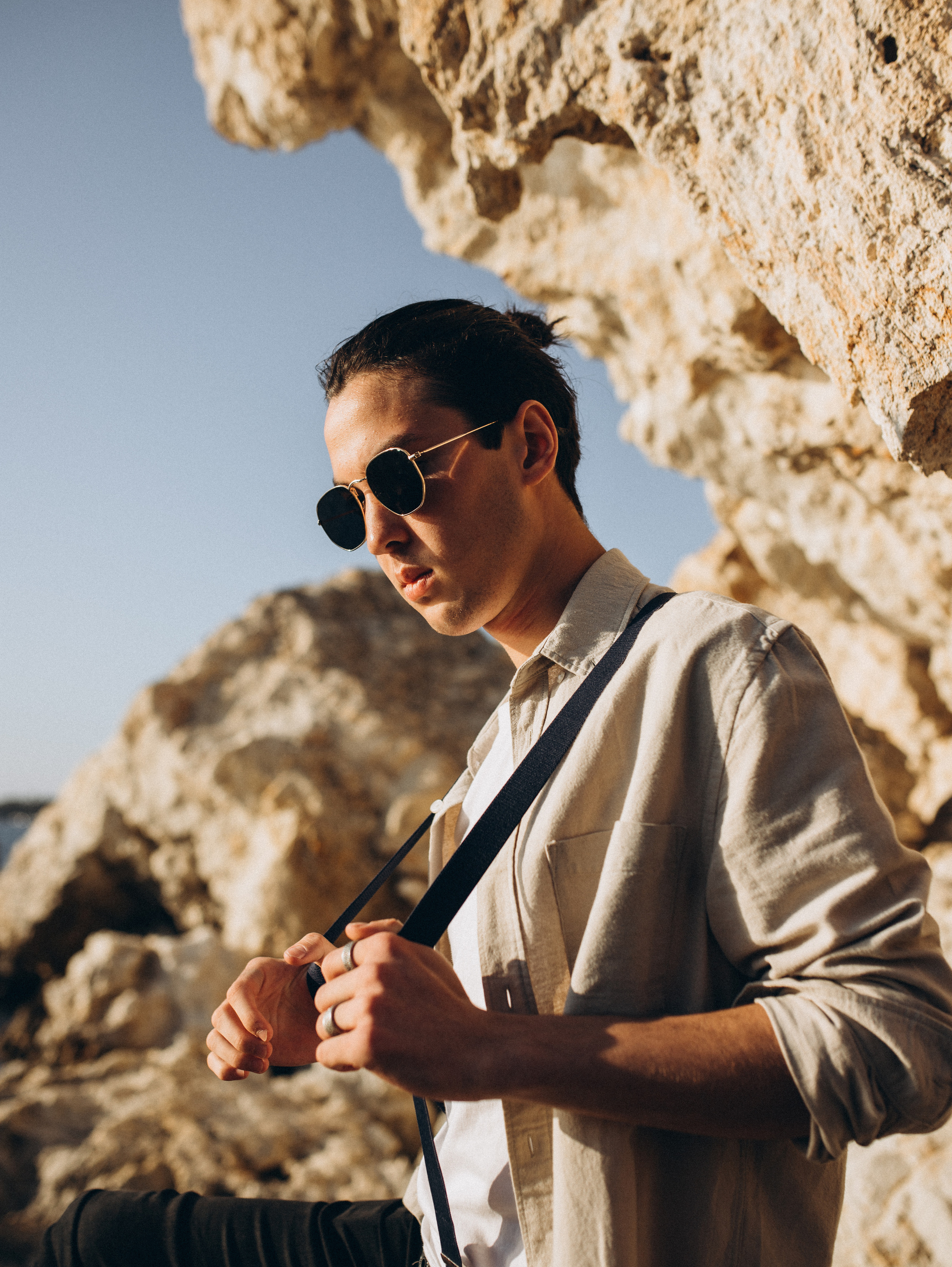 Фотосессия у камней эгейского моря для Ирандека. Главная