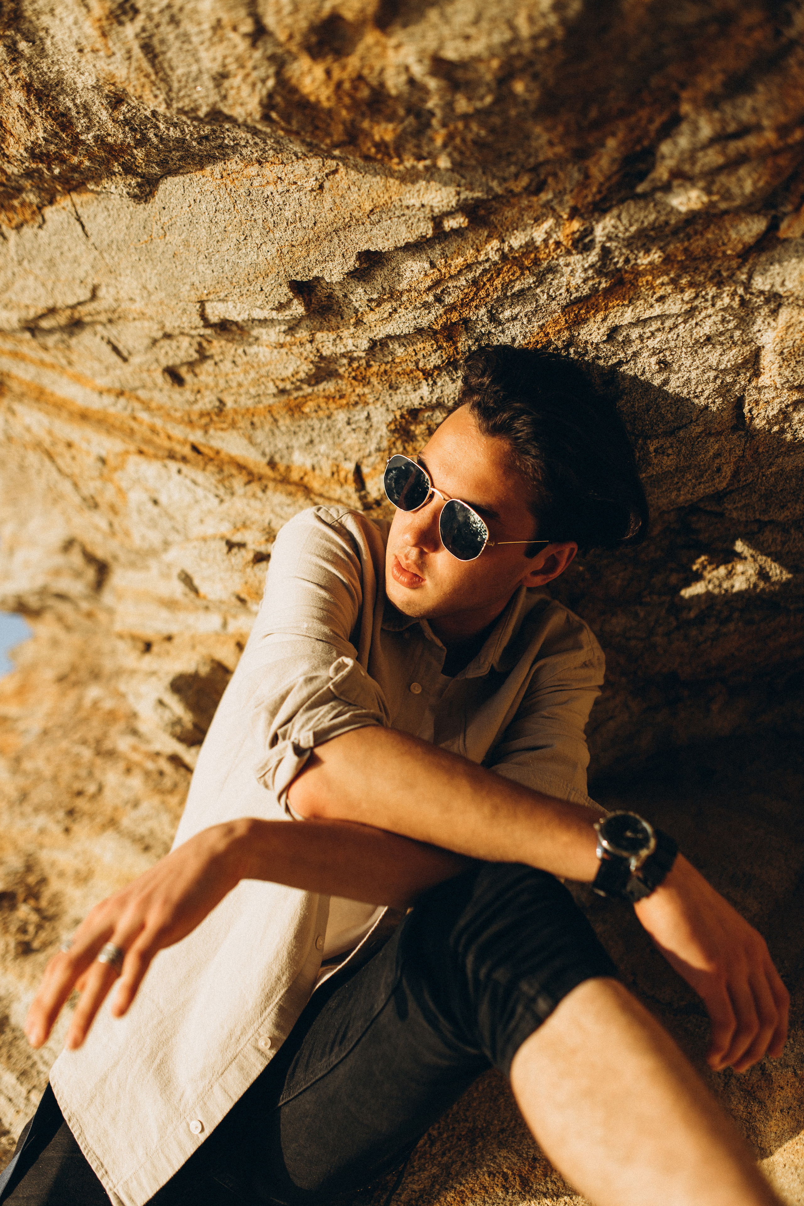 Фотосессия у камней эгейского моря для Ирандека. Главная