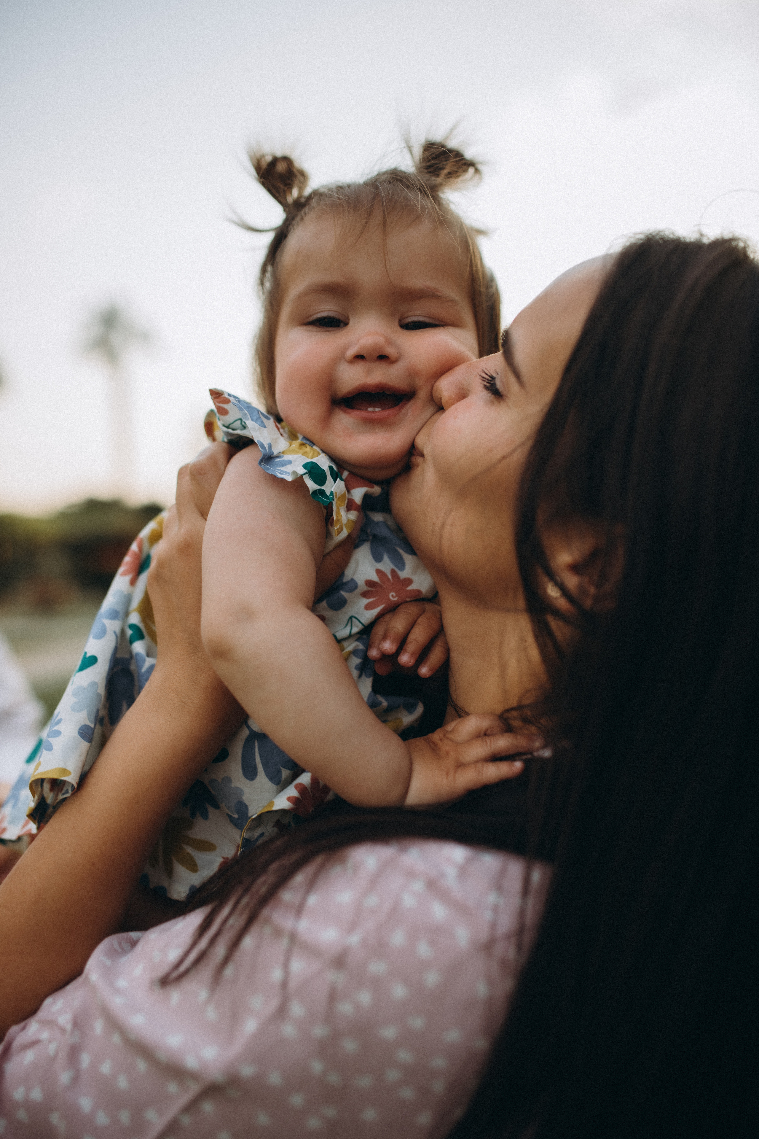 Прогулка у дома Ксении, Антона и Каролины. Главная