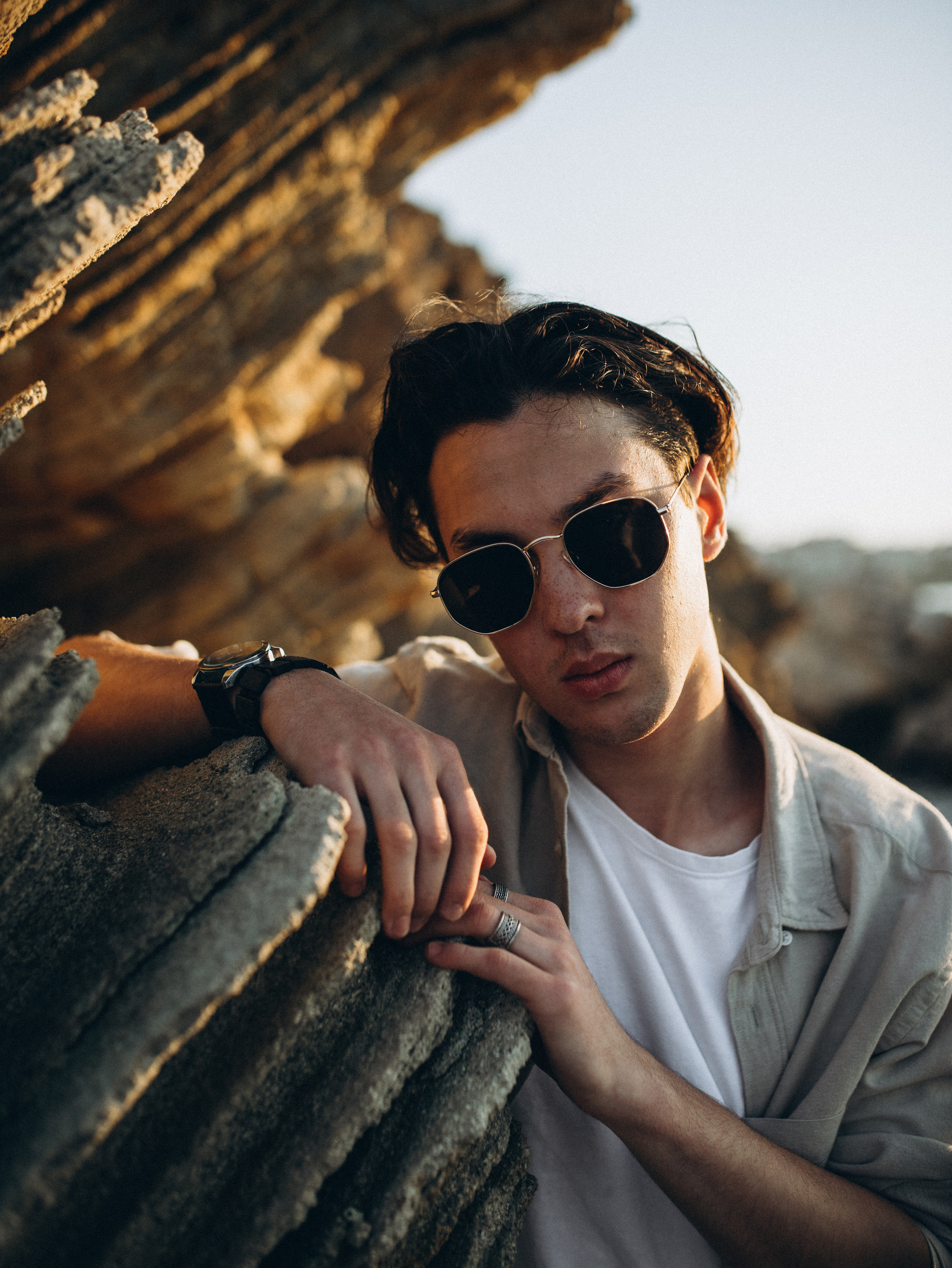 Фотосессия у камней эгейского моря для Ирандека. Главная