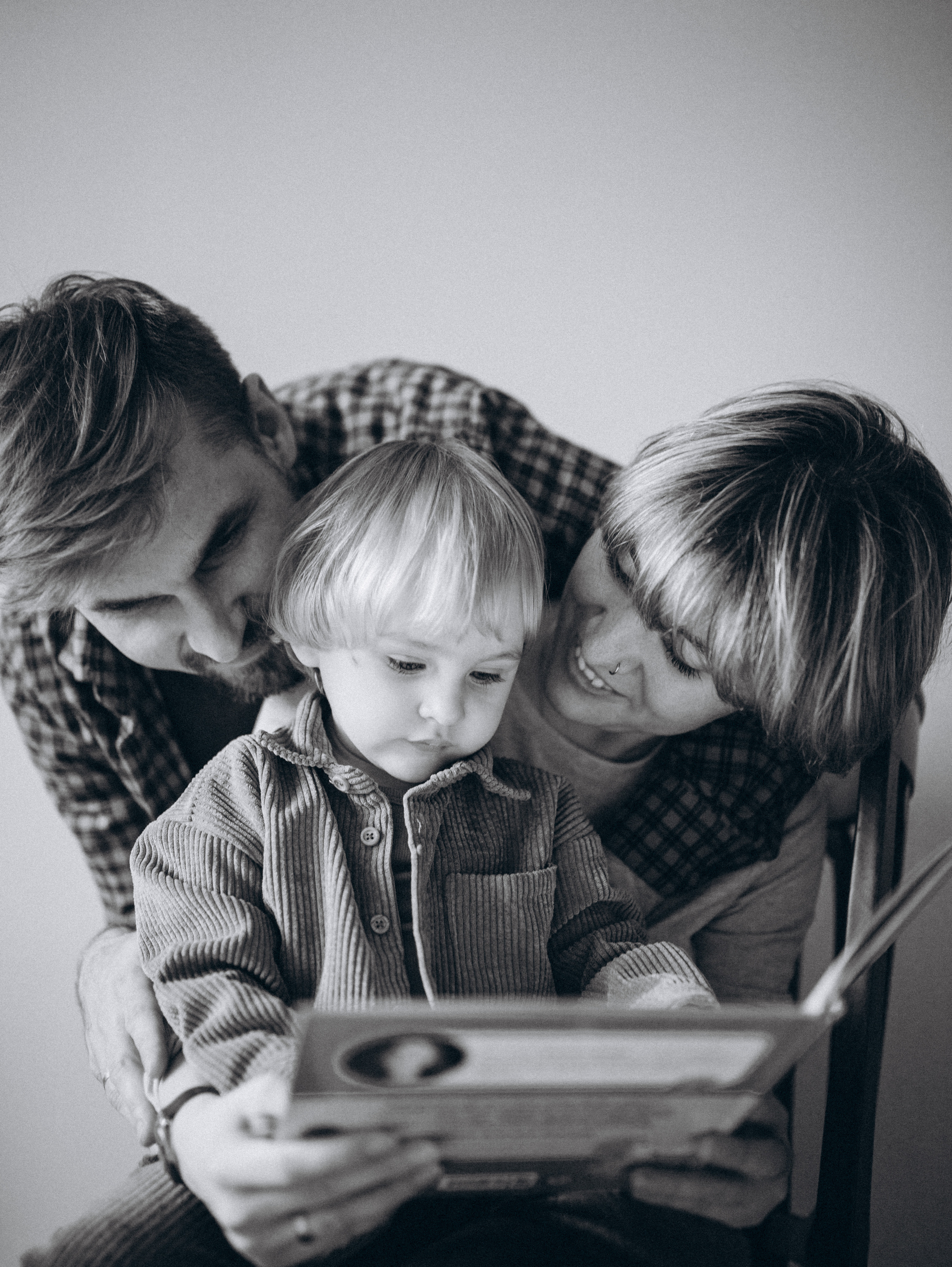 Евгения, Вадим и Леонид дома. Главная