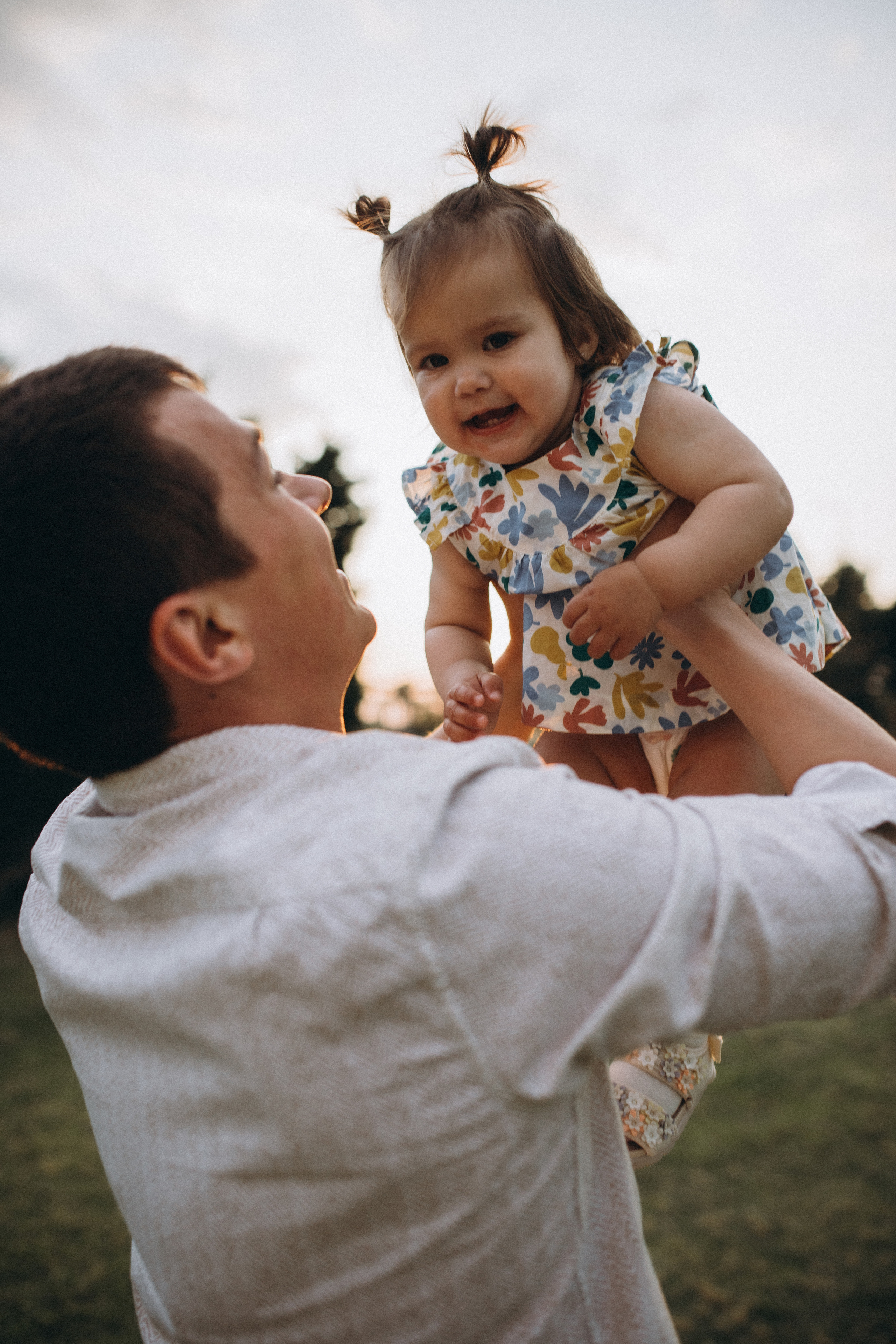 Прогулка у дома Ксении, Антона и Каролины. Главная