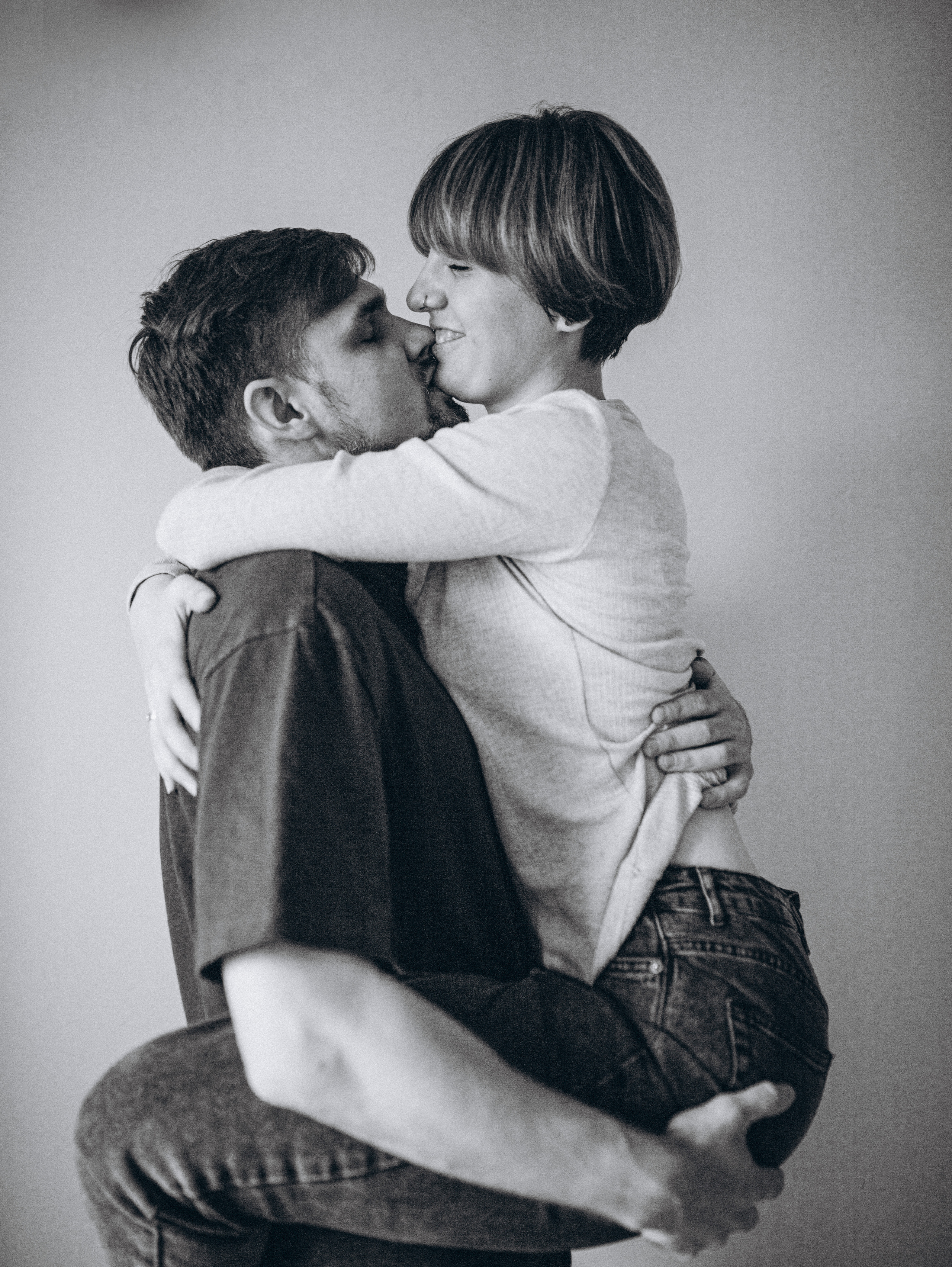 Евгения, Вадим и Леонид дома. Главная