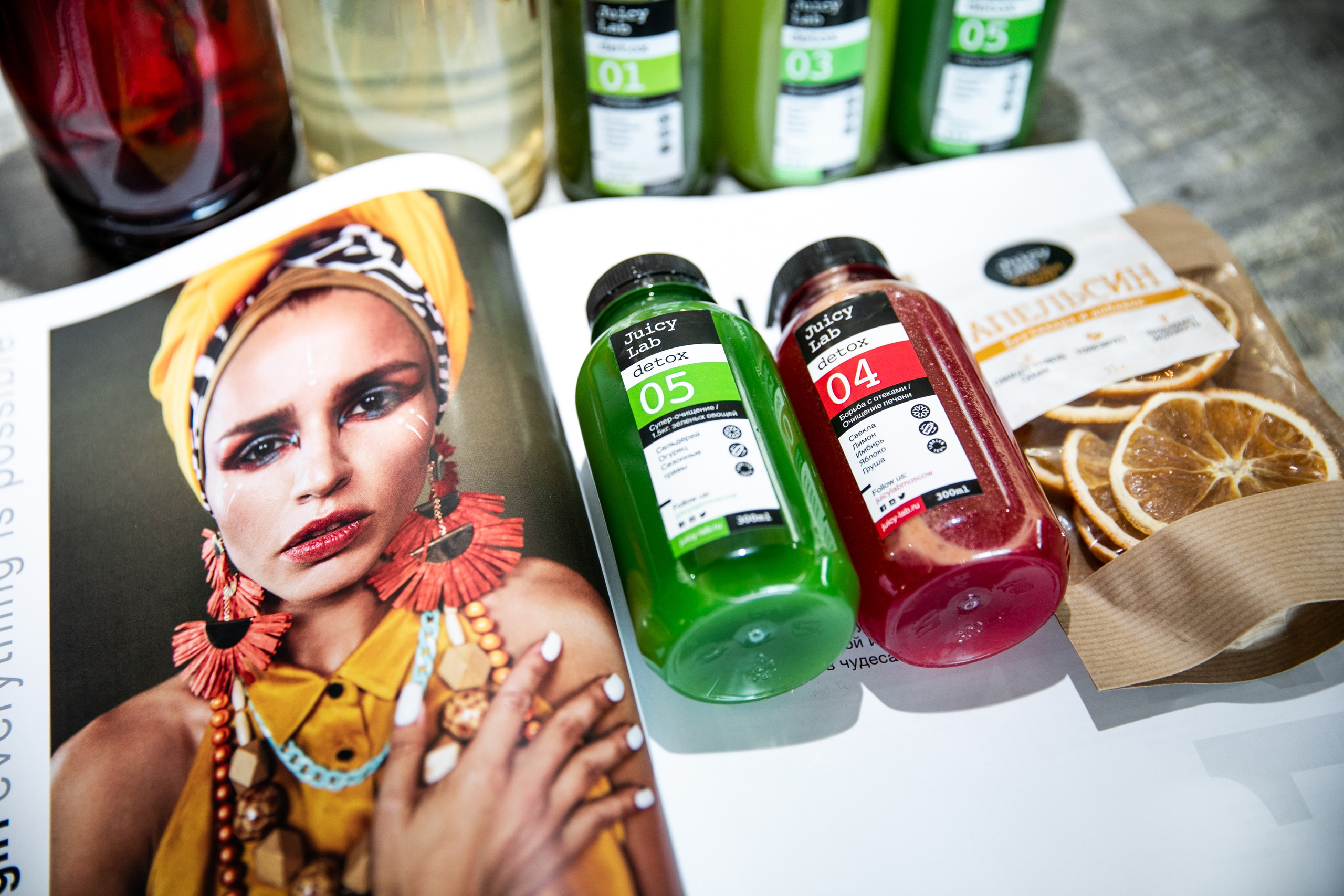 Life Style photo shoots for brands, shops and restaurants. Professional family, children, fashion, event and wedding photographer in Portugal. Oksana Lomnova