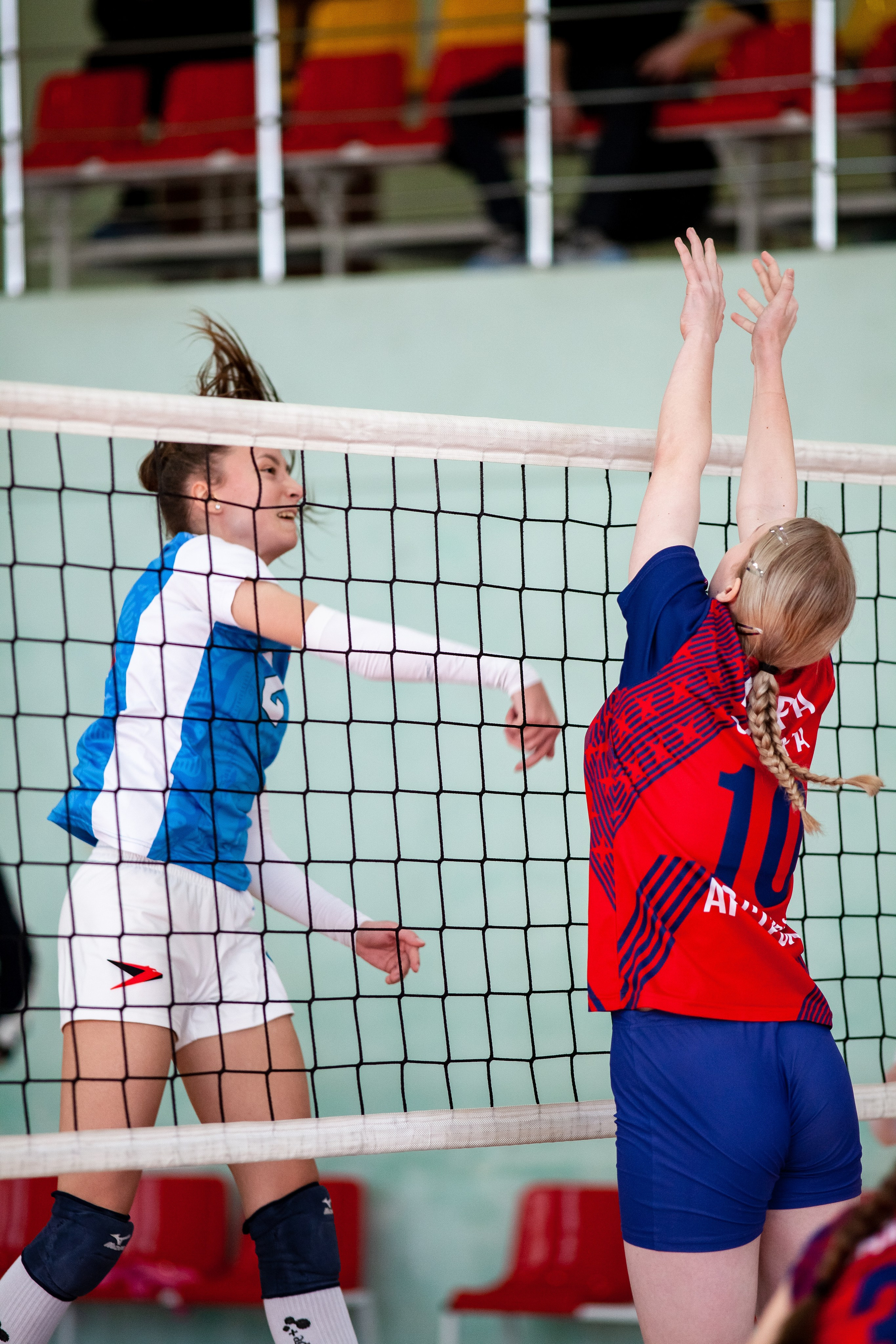 Искра (Самара) — Академия (Пермь). Фотография