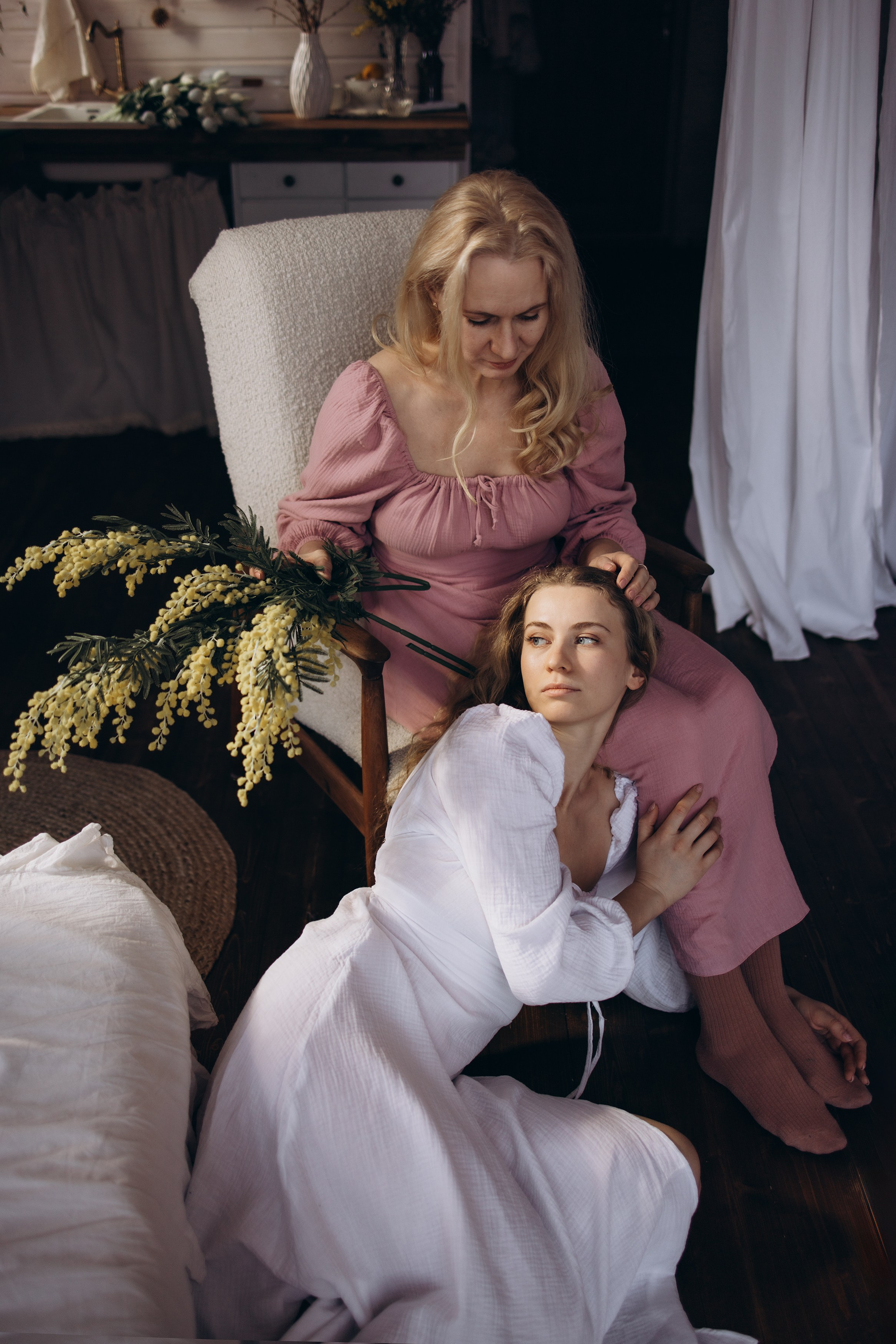 Аня и Маша. Семейный фотограф, детские, семейные, лав стори съемки в Москве